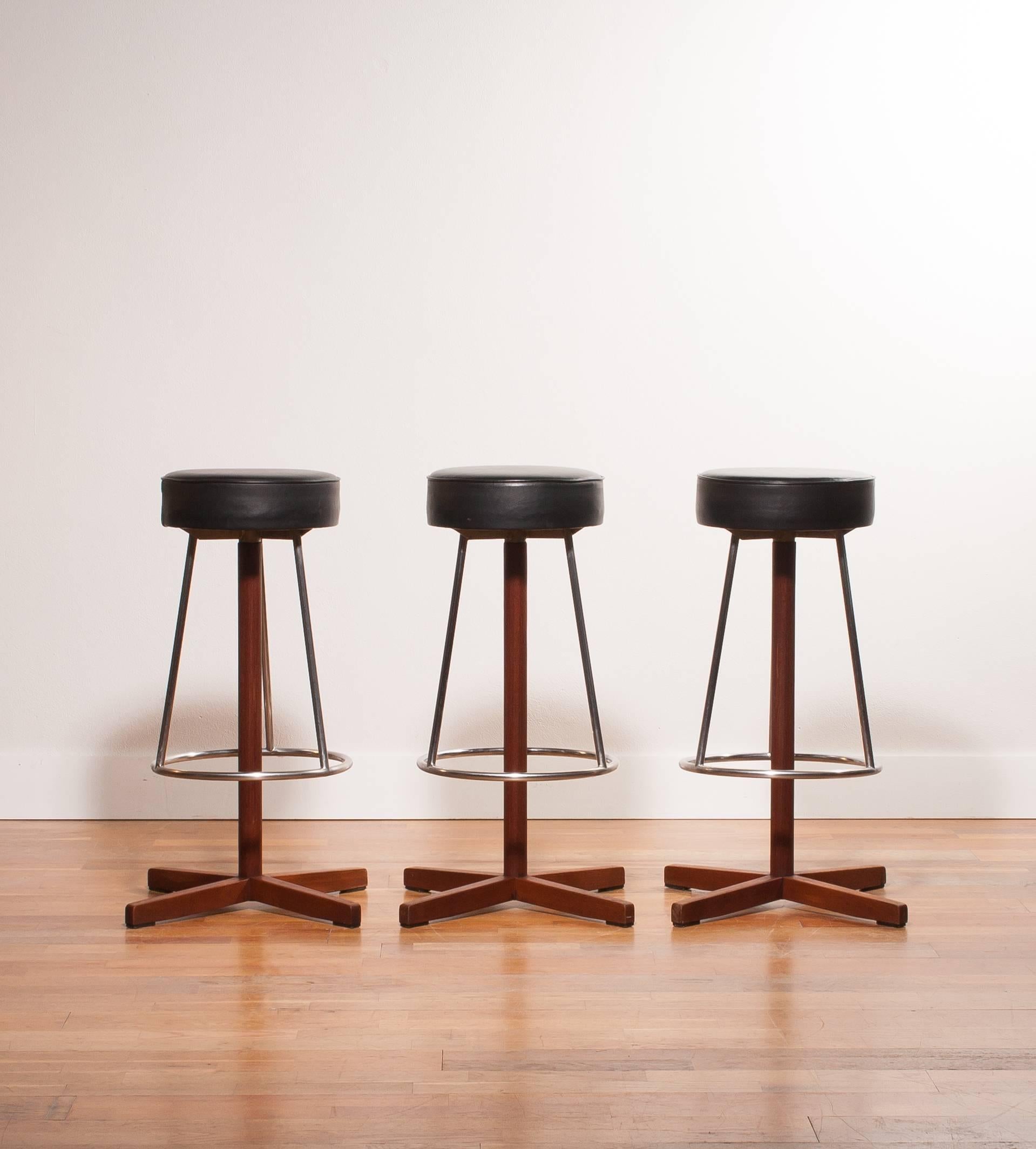 1960s, a Beautiful Set of Three Bar Stools In Excellent Condition In Silvolde, Gelderland