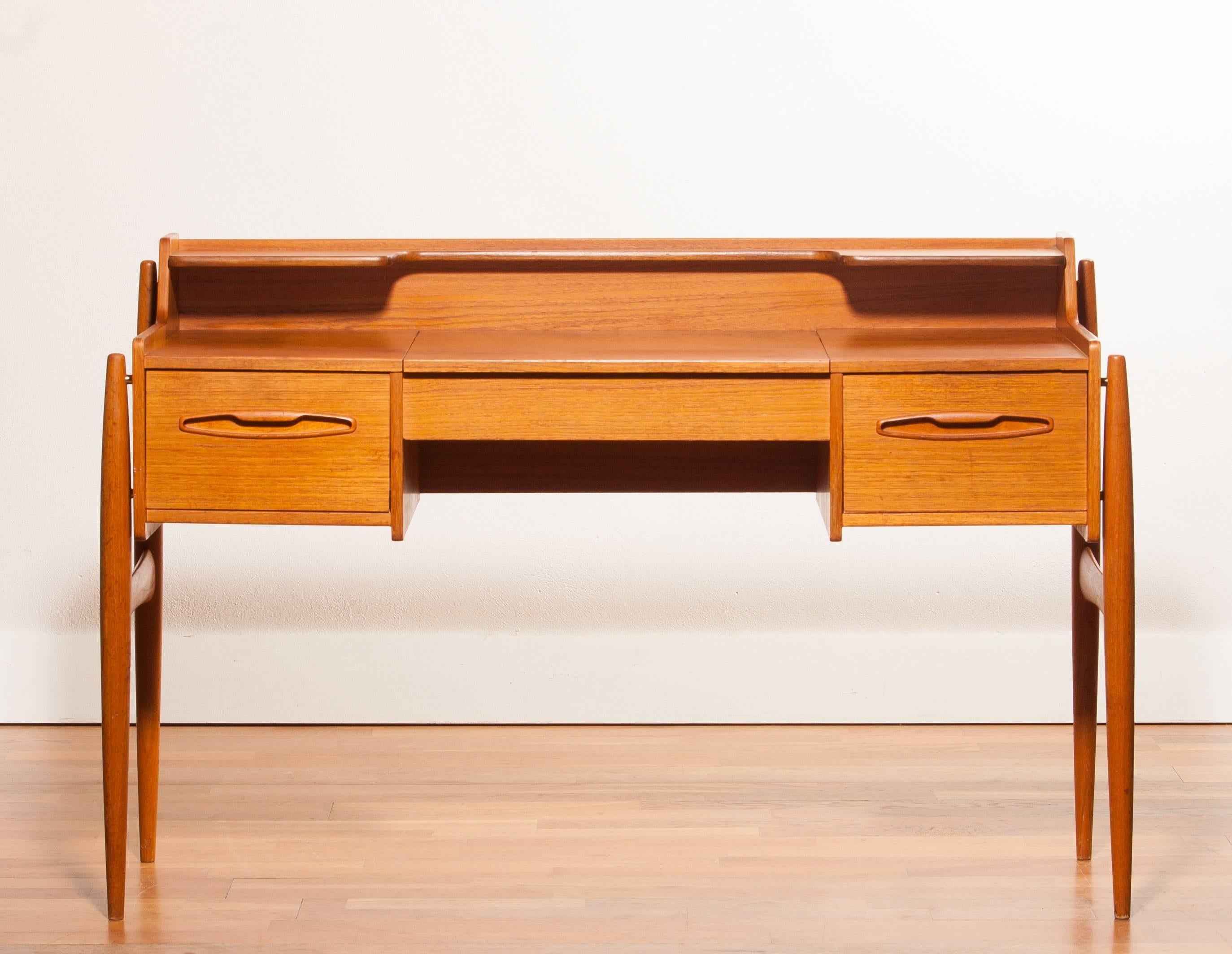 1950s, Beautiful Teak Dressing Table or  Desk 3