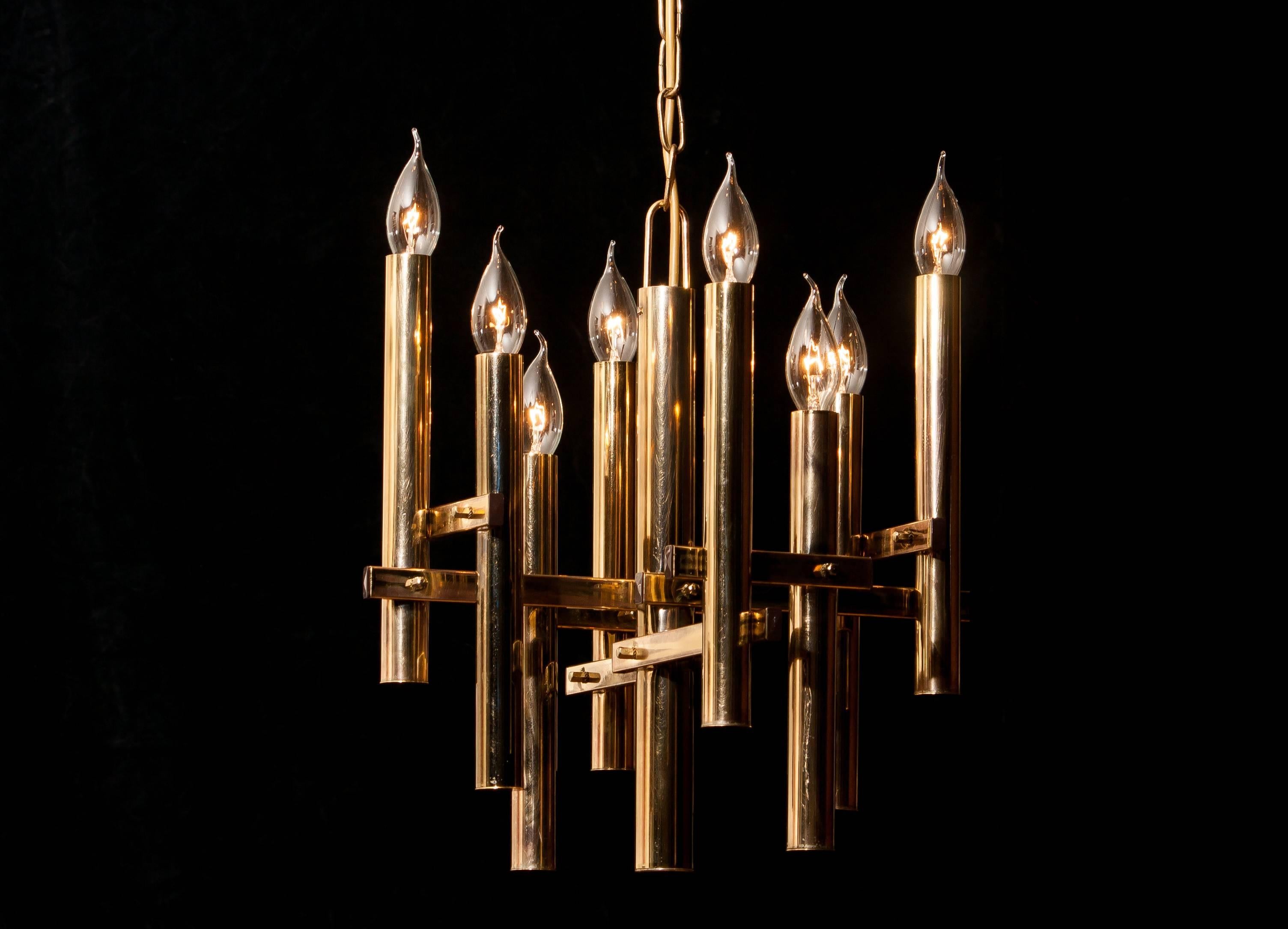 1960s, Brass Eight Lights Chandelier by Sciolari In Excellent Condition In Silvolde, Gelderland