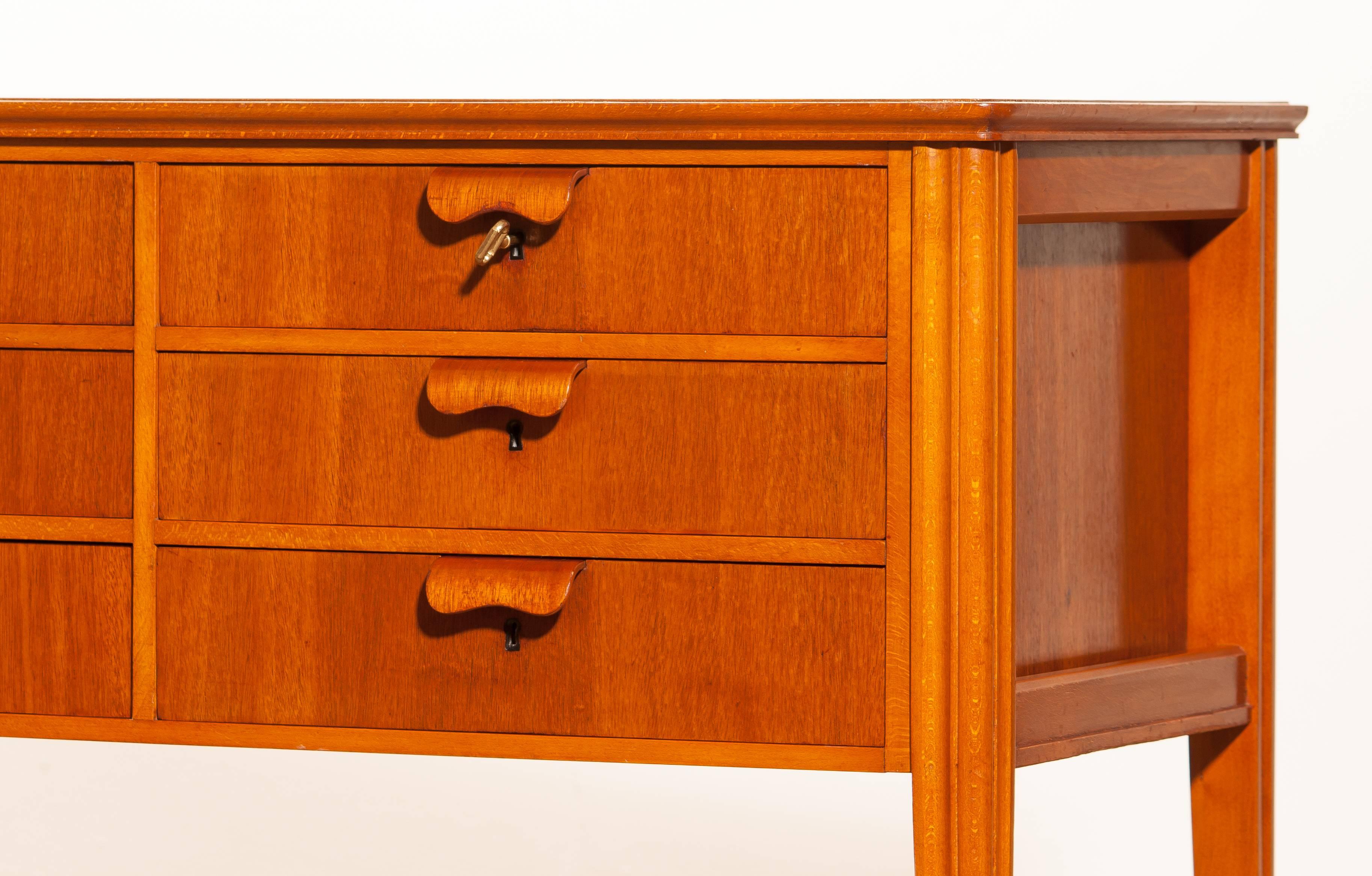 1950s, Teak and Beech Chest of Drawers by Ferdinand Lundquist In Excellent Condition In Silvolde, Gelderland