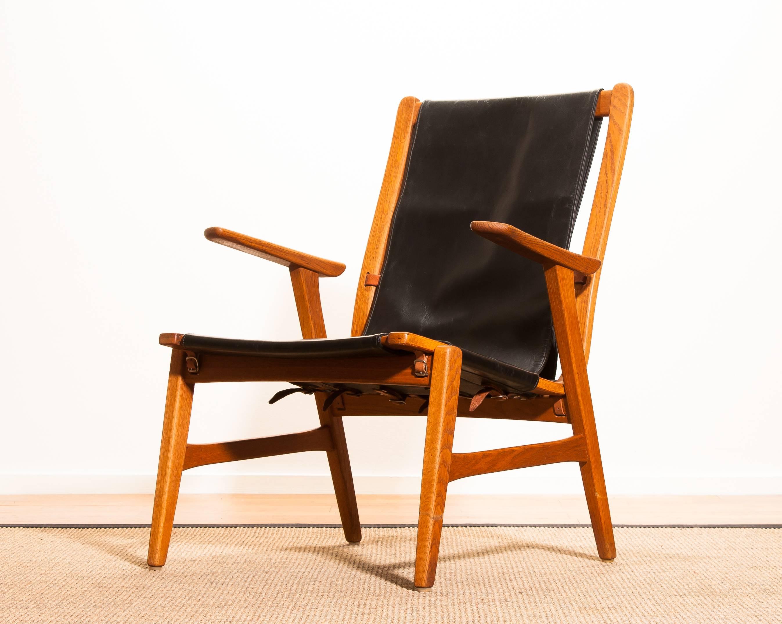 Swedish 1950s, Oak and Leather Hunting Chair 'Ulrika' by Östen Kristiansson