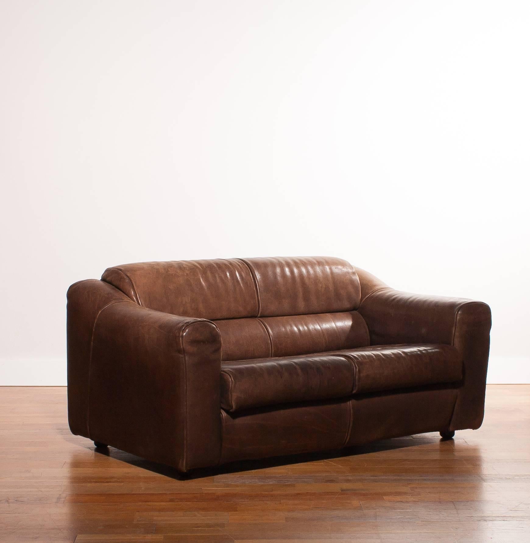 1970s Buffalo Leather Two-Seat Sofa 3