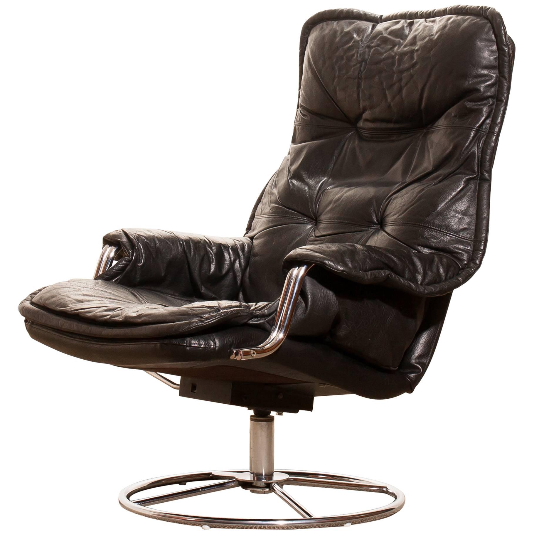 1970s Black Leather Swivel Chrome Steel Lounge Chair, Sweden