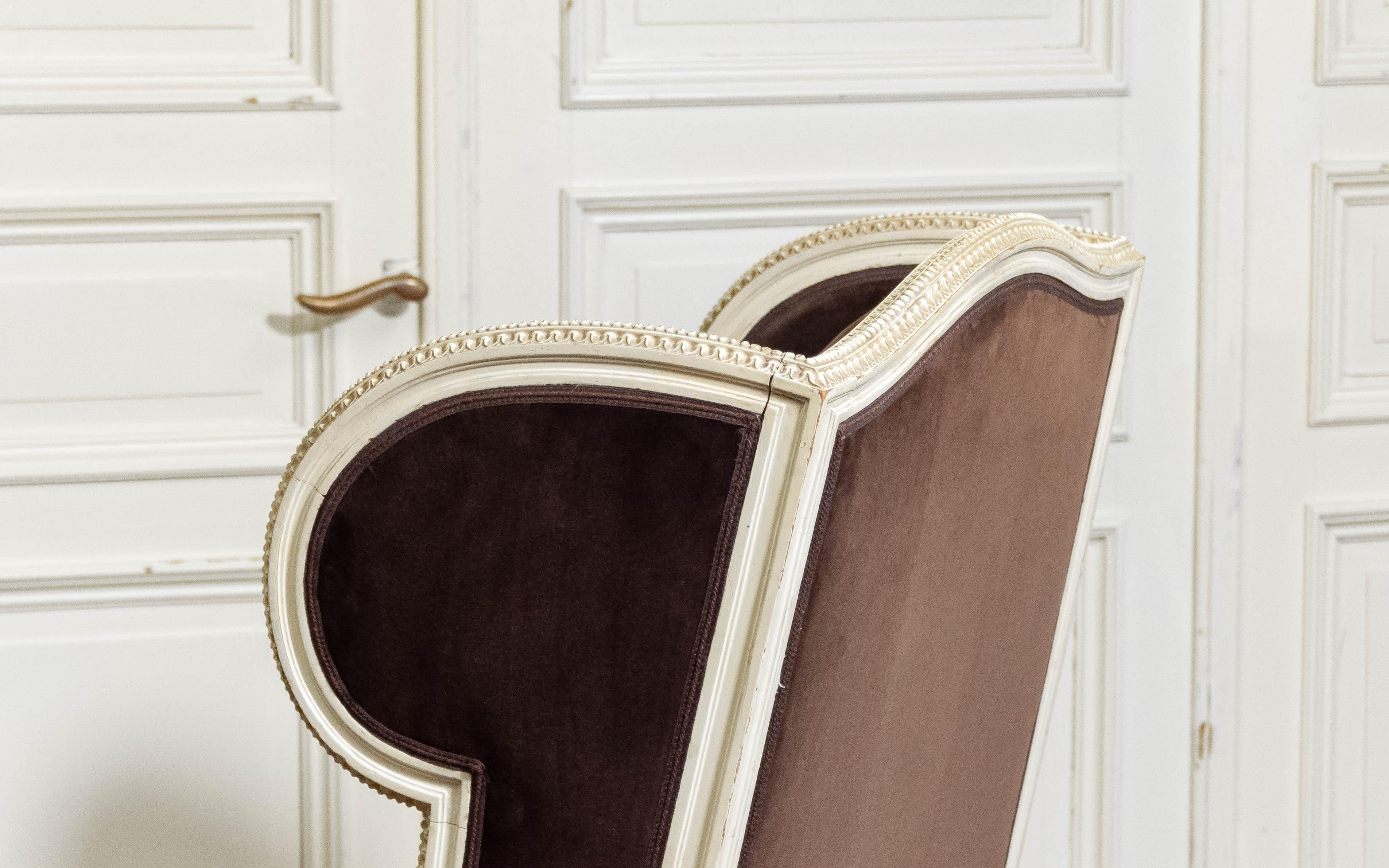 Fauteuil à dossier en velours brun de style Louis de France du XIXe siècle en vente 6