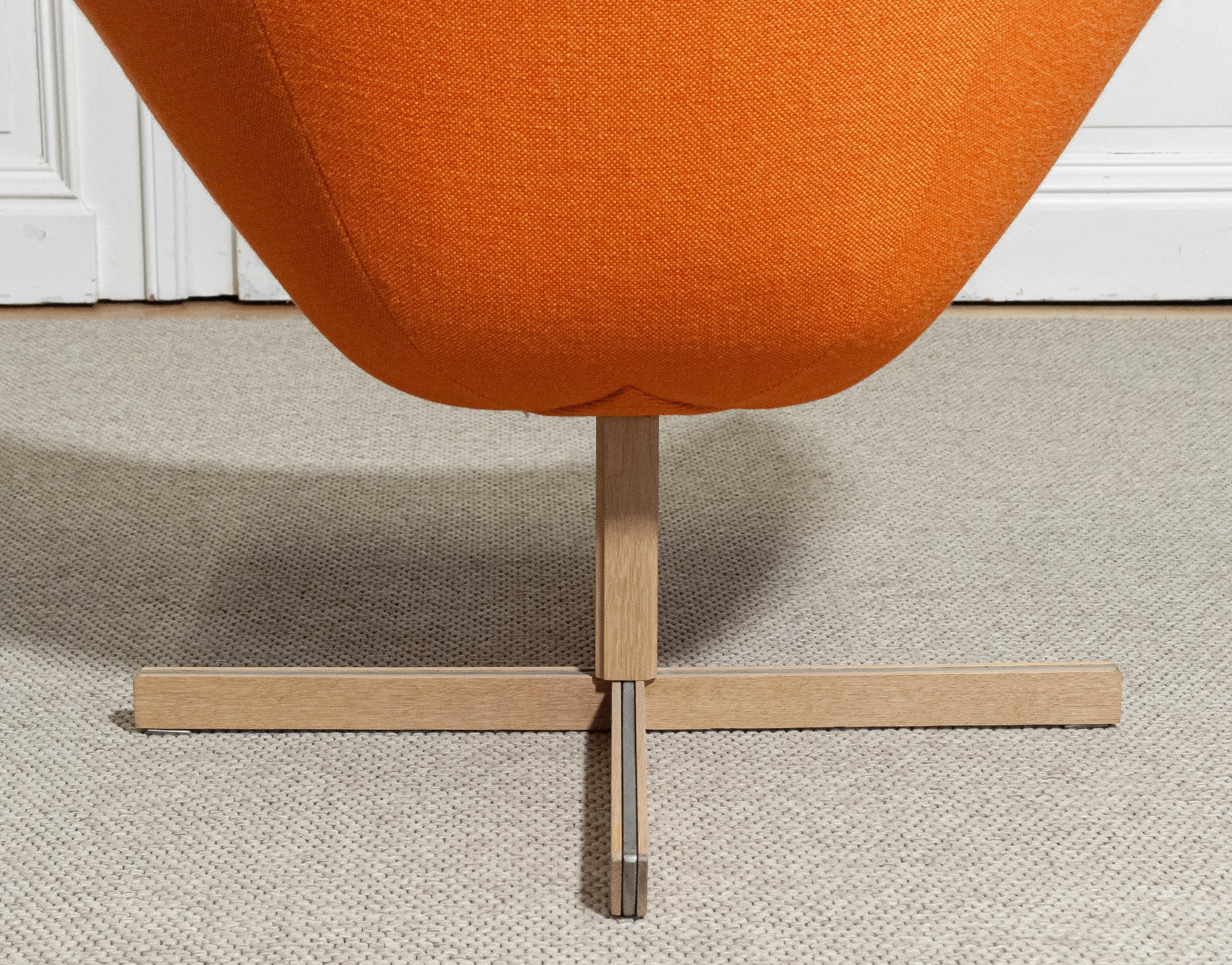 Chaise pivotante des années 1960 par Carl Gustaf Hiort af AFS pour Puunveisto OY en vente 3