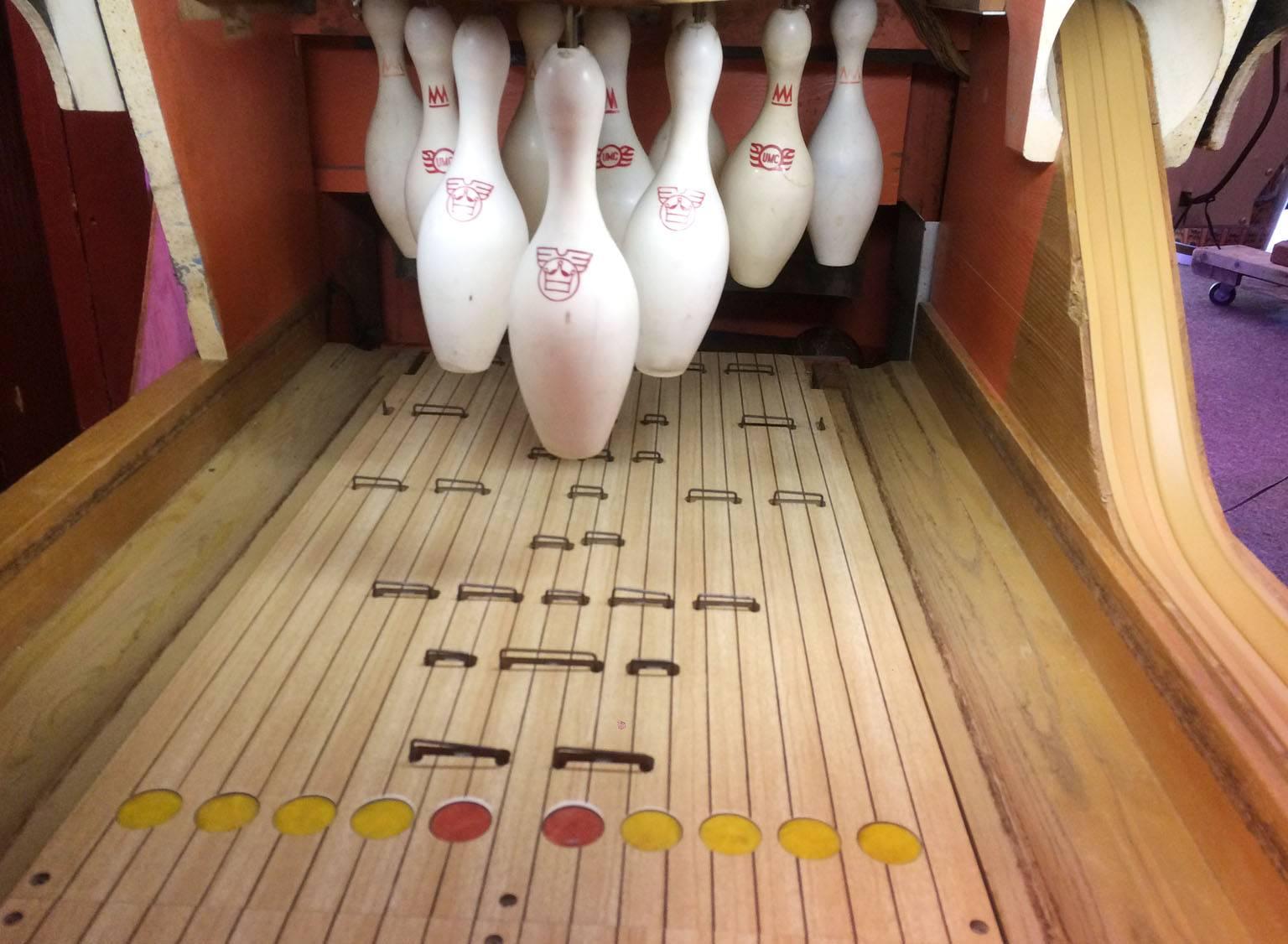 vintage bowling game