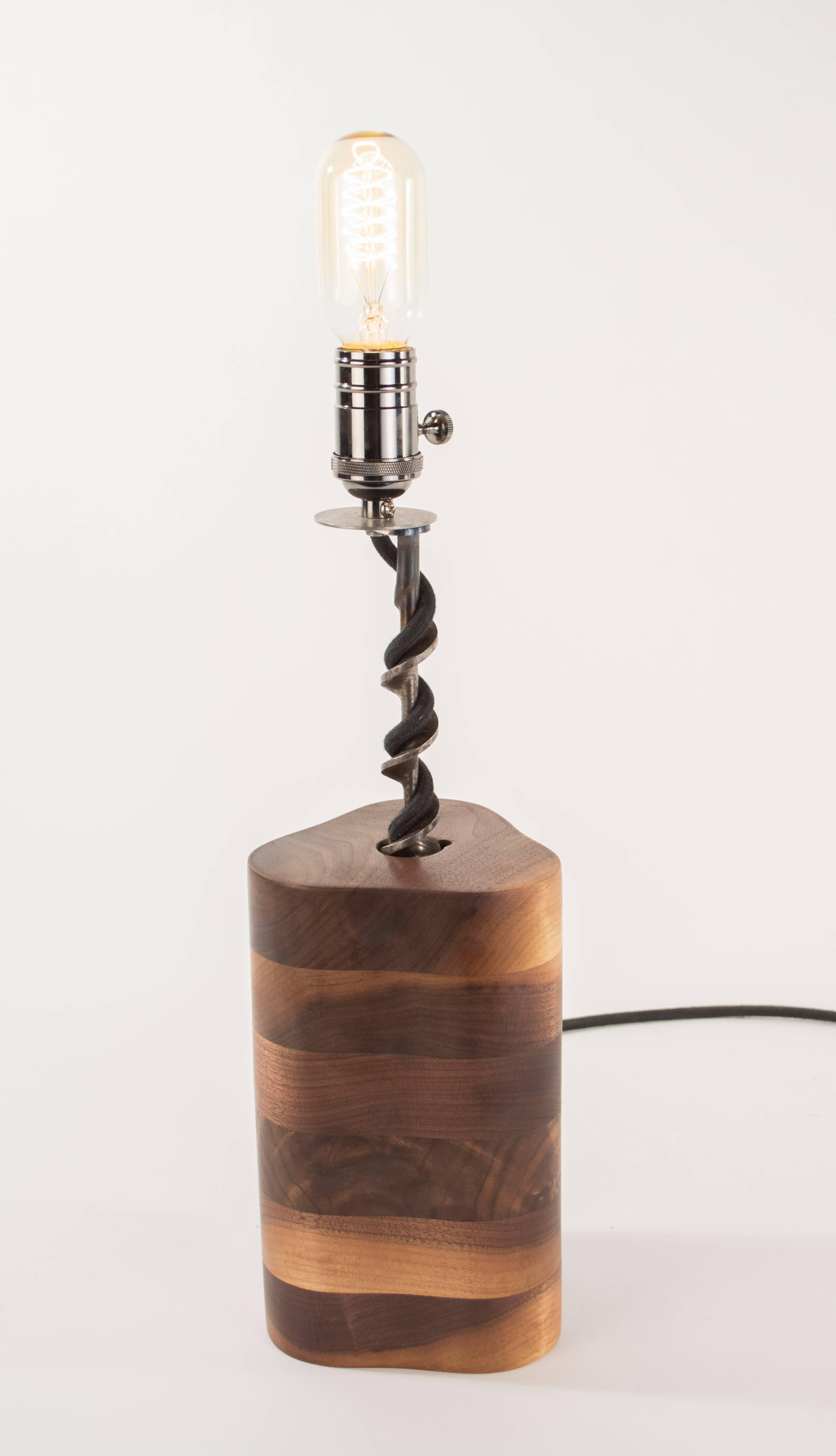 BITS Series No. 2 Table Lamp : sculpted walnut , antique drill bit , handmade im Zustand „Neu“ im Angebot in Brooklyn, NY