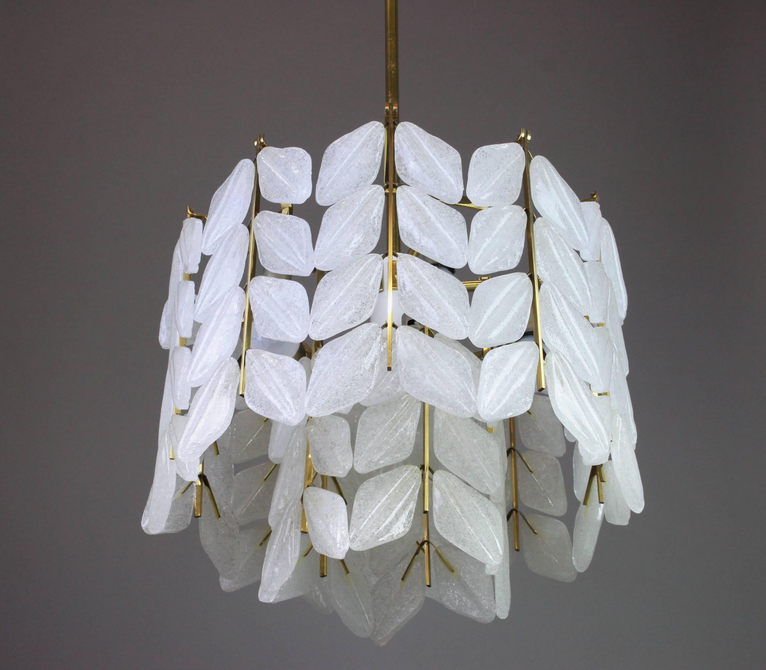Stunning Leaves Chandelier, Brass and Murano Ice Glass by Kalmar, Austria, 1960s 2