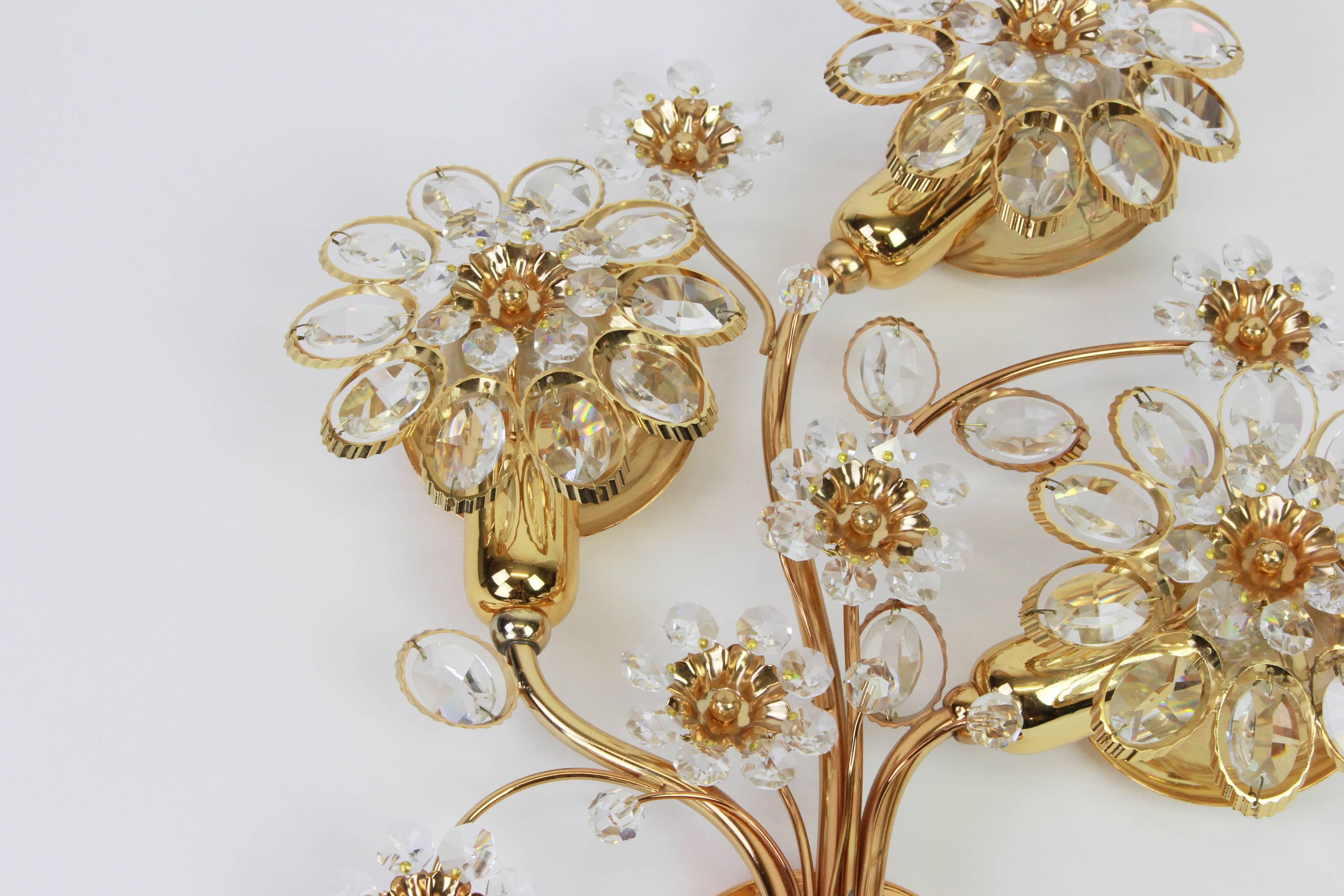 Mid-Century Modern Large Gilt Brass Flower Shape Wall Light with Crystals by Palwa, Germany, 1970s