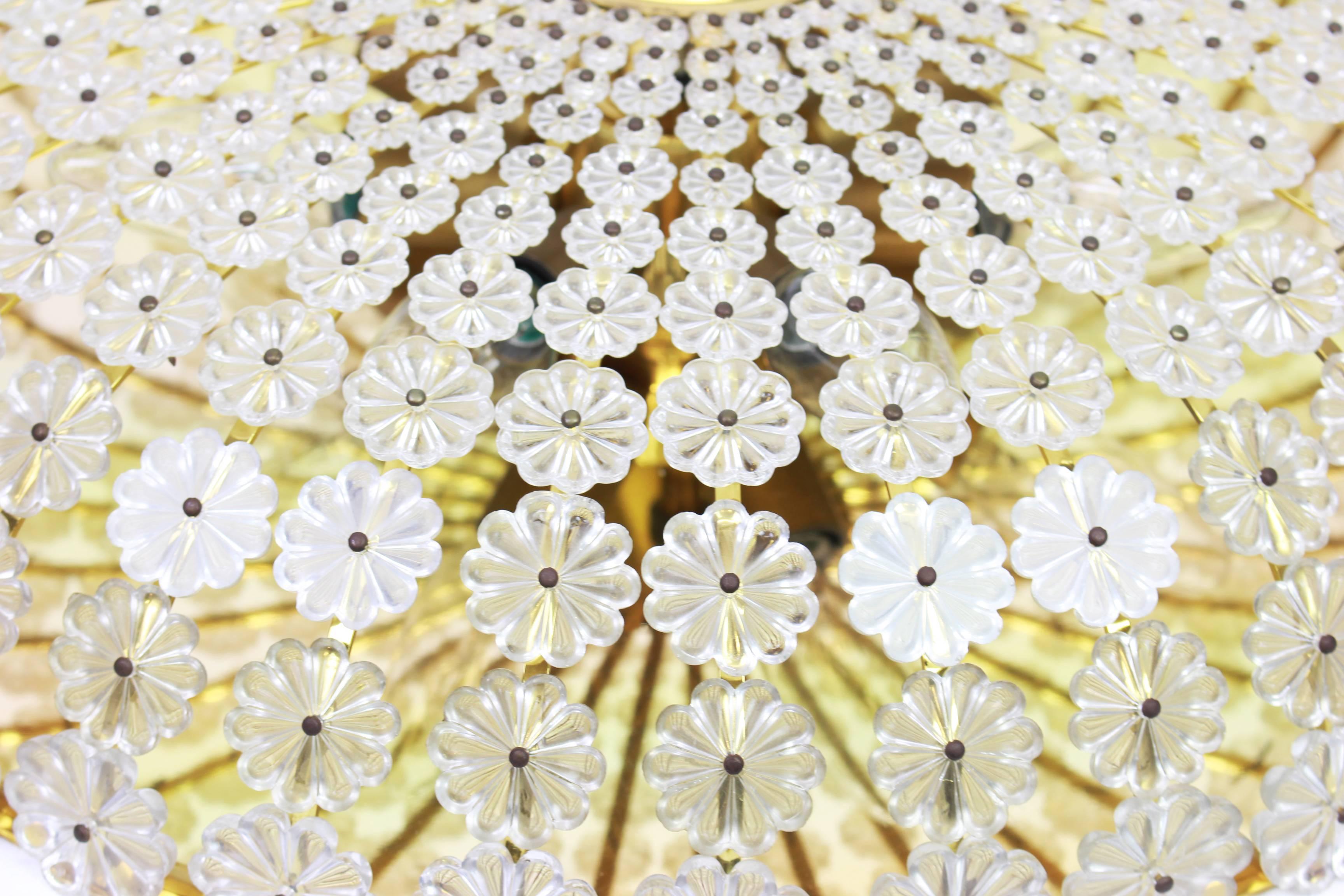 Mid-Century moderno Grande lampada a incasso a forma di fiore di Emil Stejnar, Austria, anni '60 in vendita