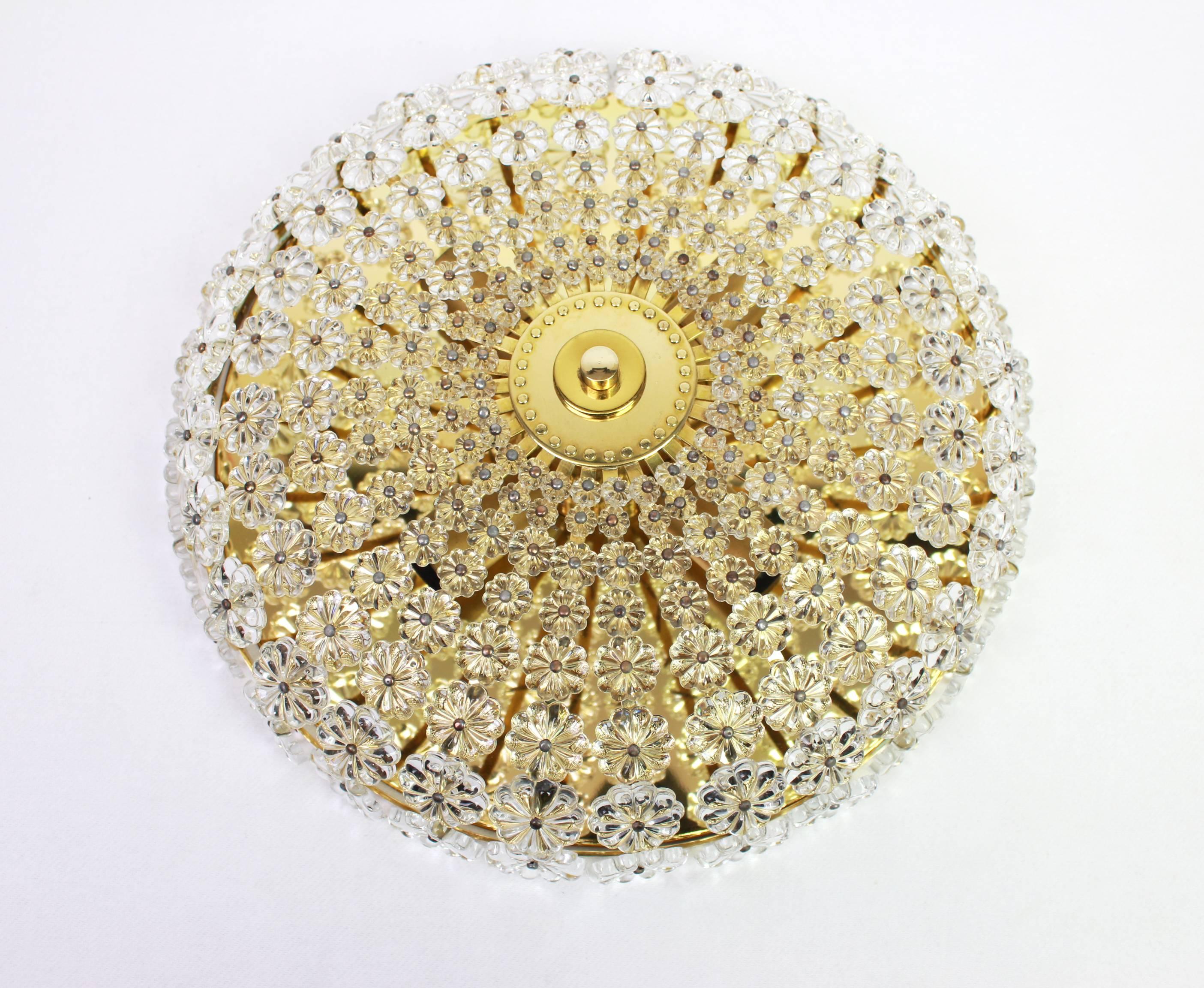 Stunning Flower Wall Sconce by Emil Stejnar, Austria, 1960s In Good Condition For Sale In Aachen, NRW
