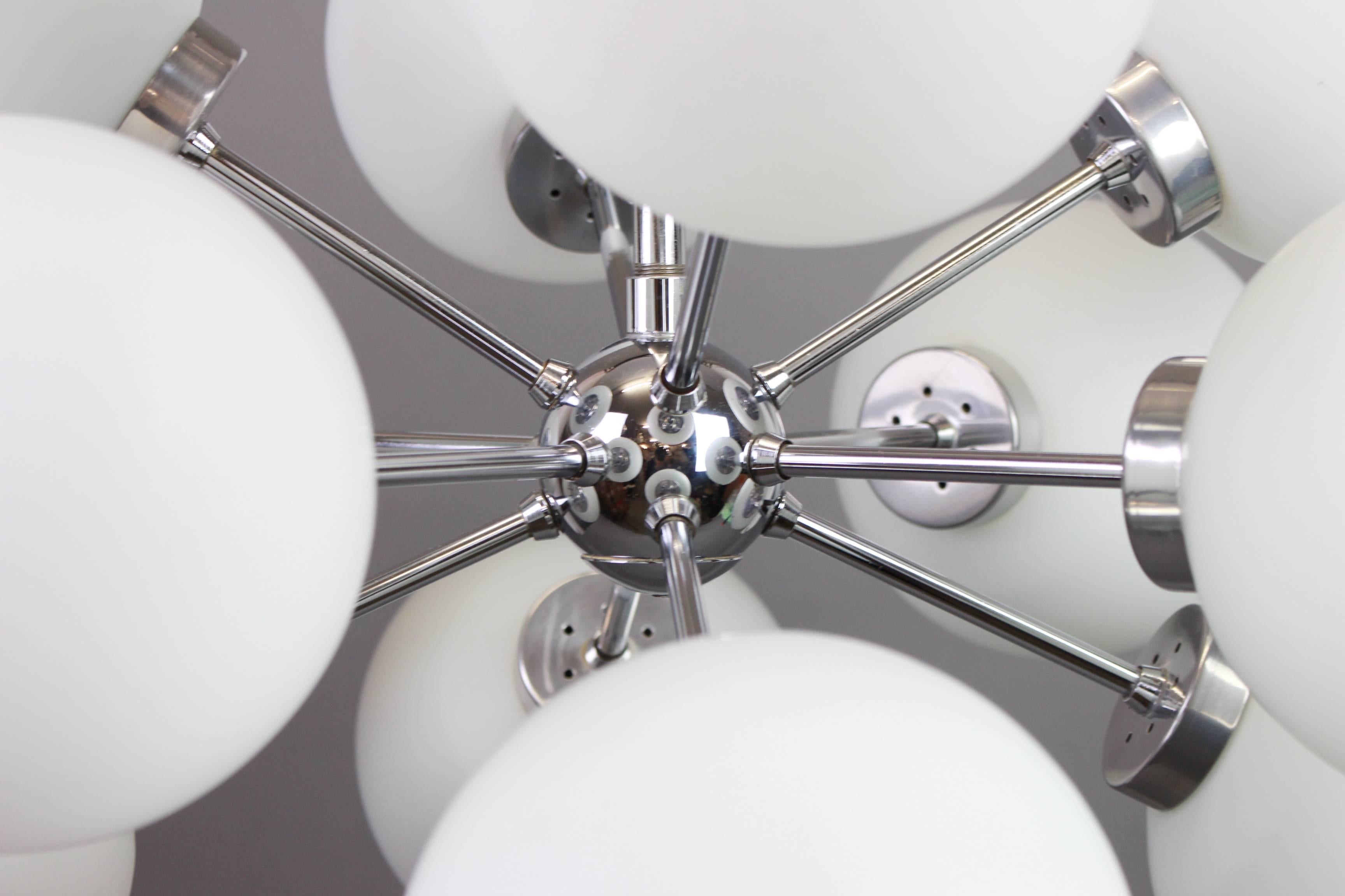 Mid-Century Modern Stunning 12-Arm Sputnik Chandelier by Richard Essig, Germany, 1960s