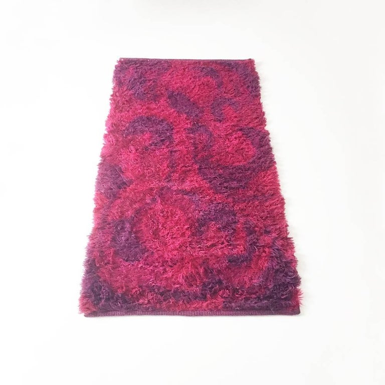 Pink High Pile Pop Art Danish RYA Shag Rug by Lyng Taepper, 1970s For ...