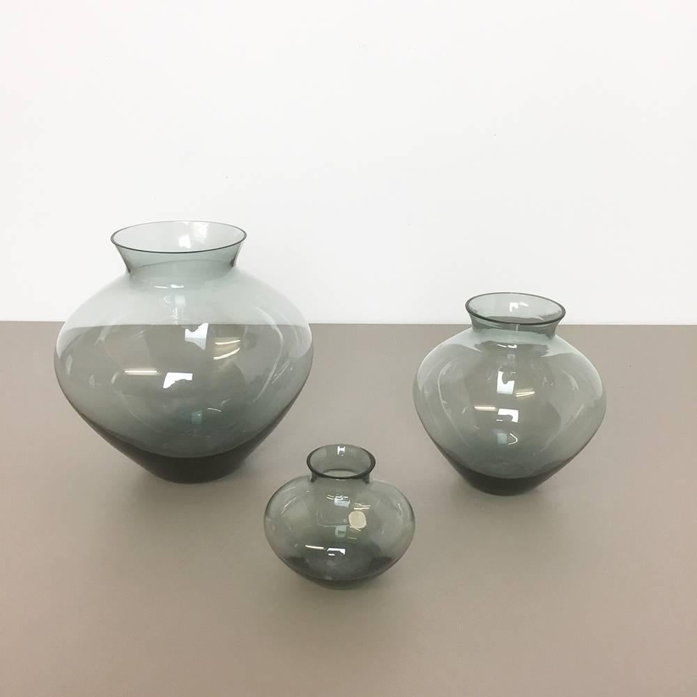 Vintage 1960s Set of Three Heart Vases Turmaline by Wilhelm Wagenfeld for WMF (Glas)