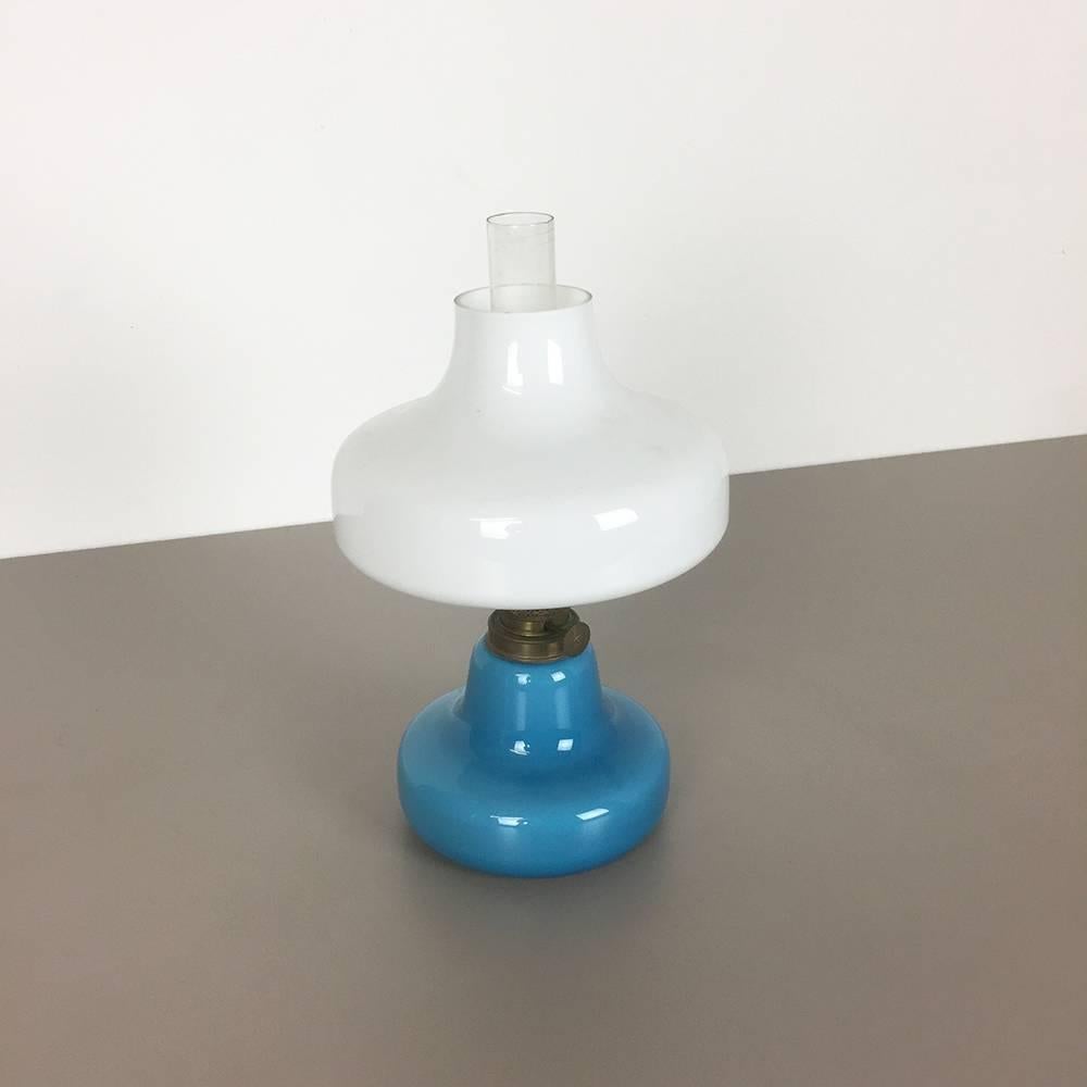 Article

Oline oil light


Producer:

Fog & Mørup, Denmark


Age:

1960s


Origin:

Denmark




This Mid-Century oil light was designed and produced in the 1960s in Denmark by Fog & Mørup. the blue base and white shade are made