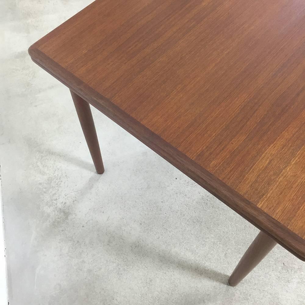 Danish Teak Dining Table Willy Sigh for H. Sigh and Sons Mobelfabrik, 1960s, Denmark For Sale