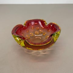 Posacenere a forma di conchiglia "URAN" in vetro di Murano rosso-giallo, Murano, Italia, anni '70
