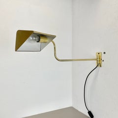 Grande applique murale « SWING ARM » en laiton de 69 cm, conçue par Florian Schulz, Allemagne, années 1970