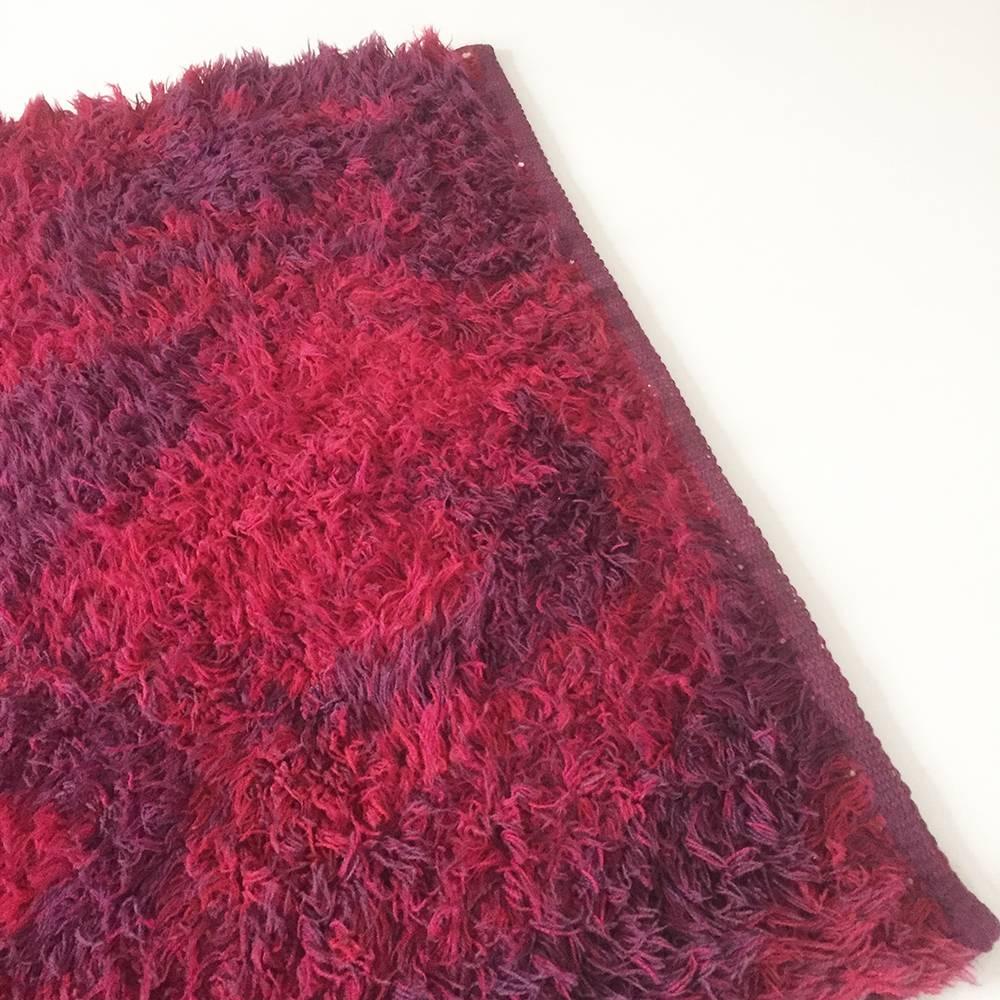 Mid-Century Modern Pink High Pile Pop Art Danish RYA Shag Rug by Lyng Taepper, 1970s