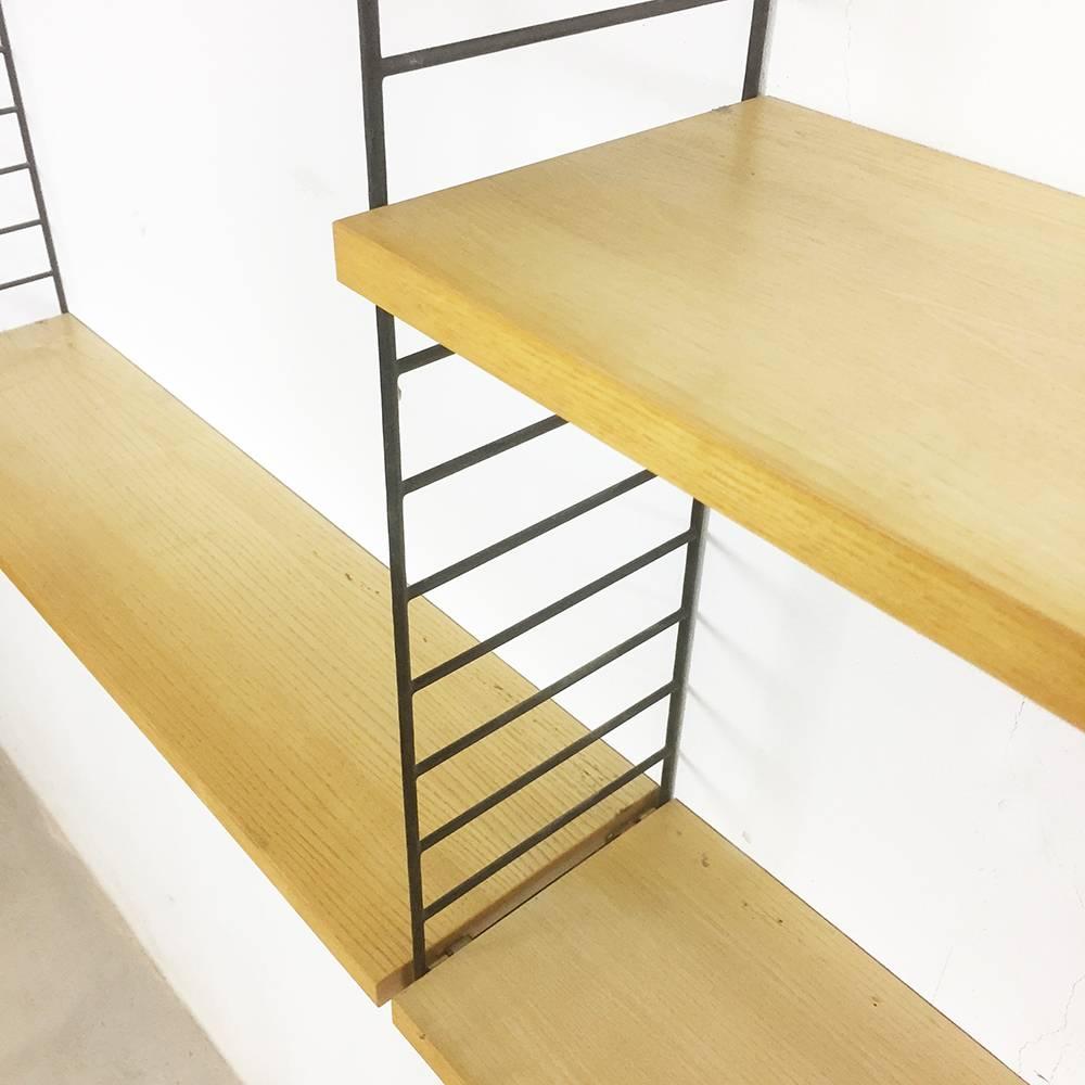 Original 1970s Modular String Wall Unit in Ash Wood by Nisse Strinning, Sweden In Good Condition In Kirchlengern, DE
