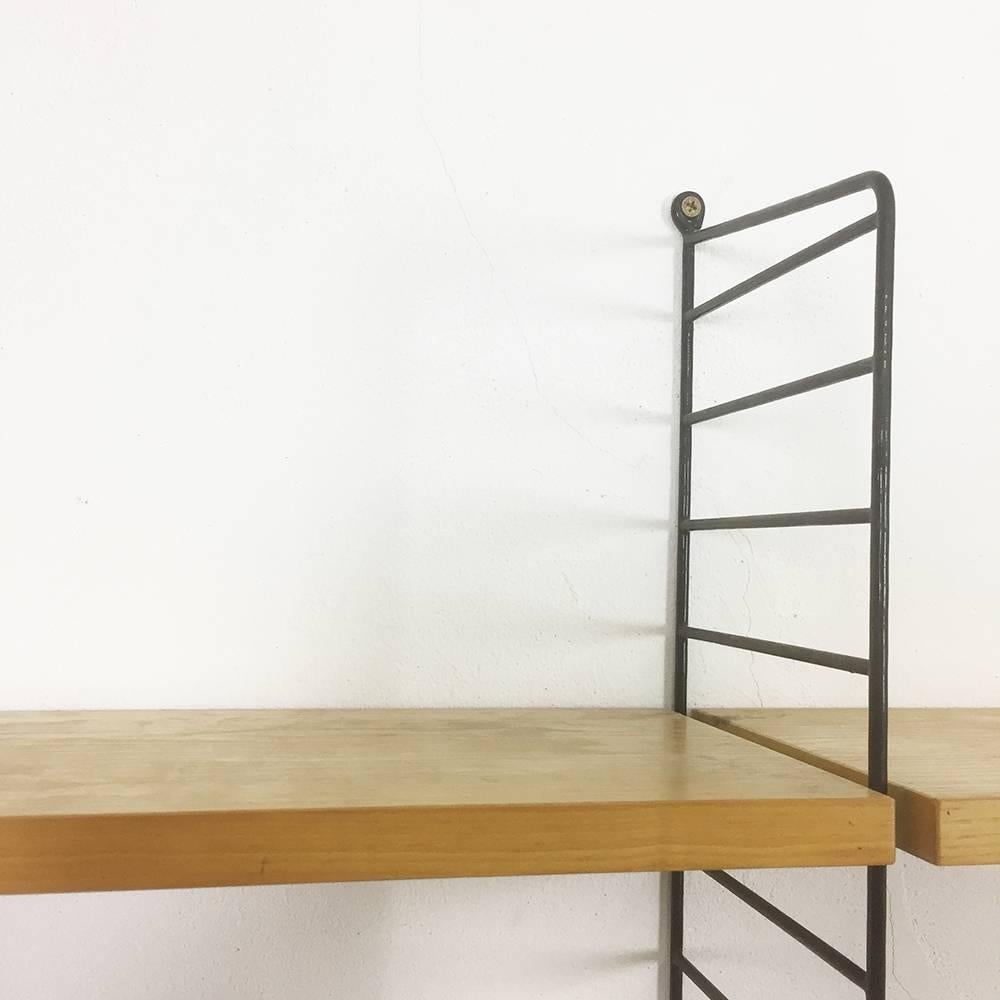 Original 1970s Modular String Wall Unit in Ashwood by Nisse Strinning, Sweden In Good Condition In Kirchlengern, DE