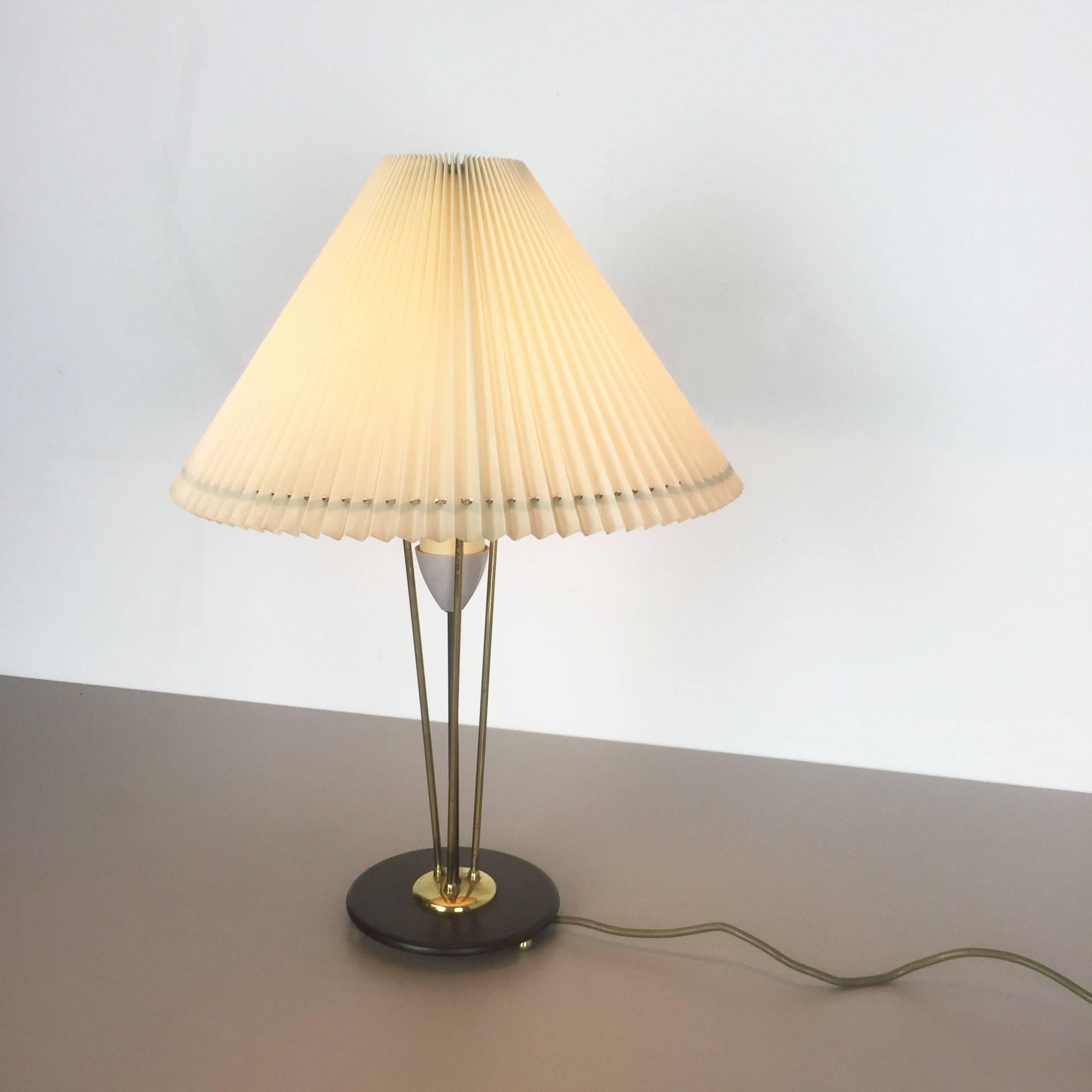 Original Modernist Huge Table Light with Metal Base, Italy, 1960s 2