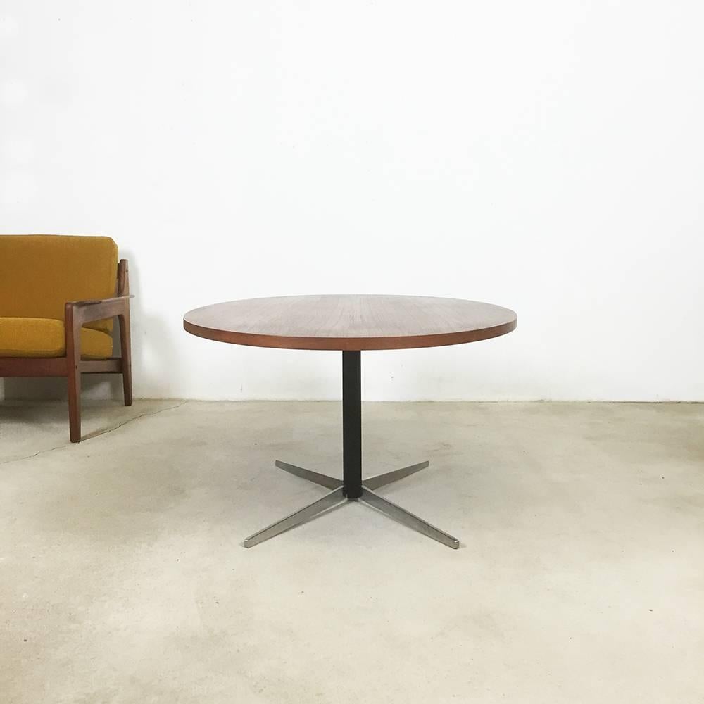 Height Adjustable Teak Table by Wilhelm Renz, Germany, 1960s In Good Condition In Kirchlengern, DE