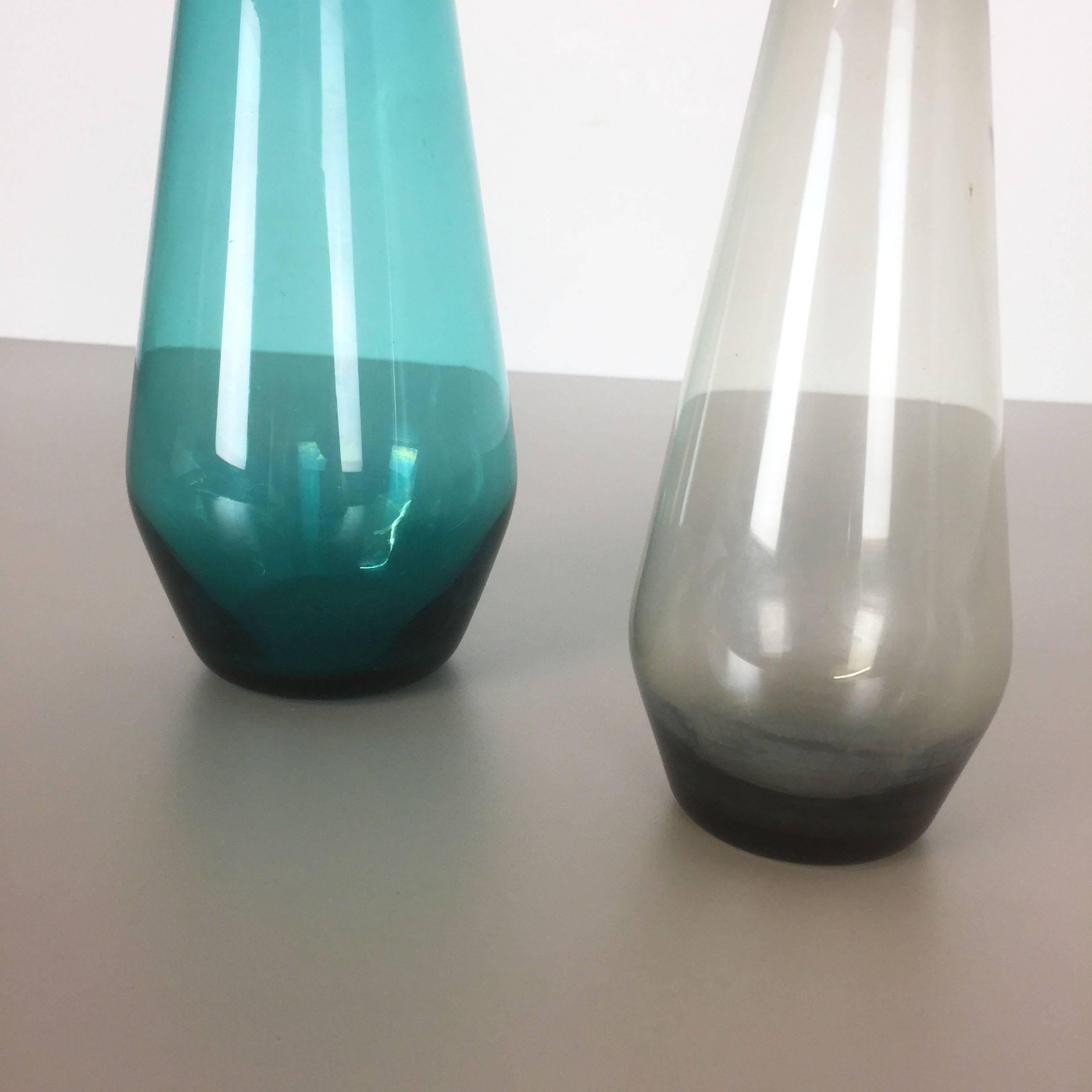 Vintage 1960s Set of Two Turmalin Vases by Wilhelm Wagenfeld for WMF, Germany im Zustand „Gut“ in Kirchlengern, DE