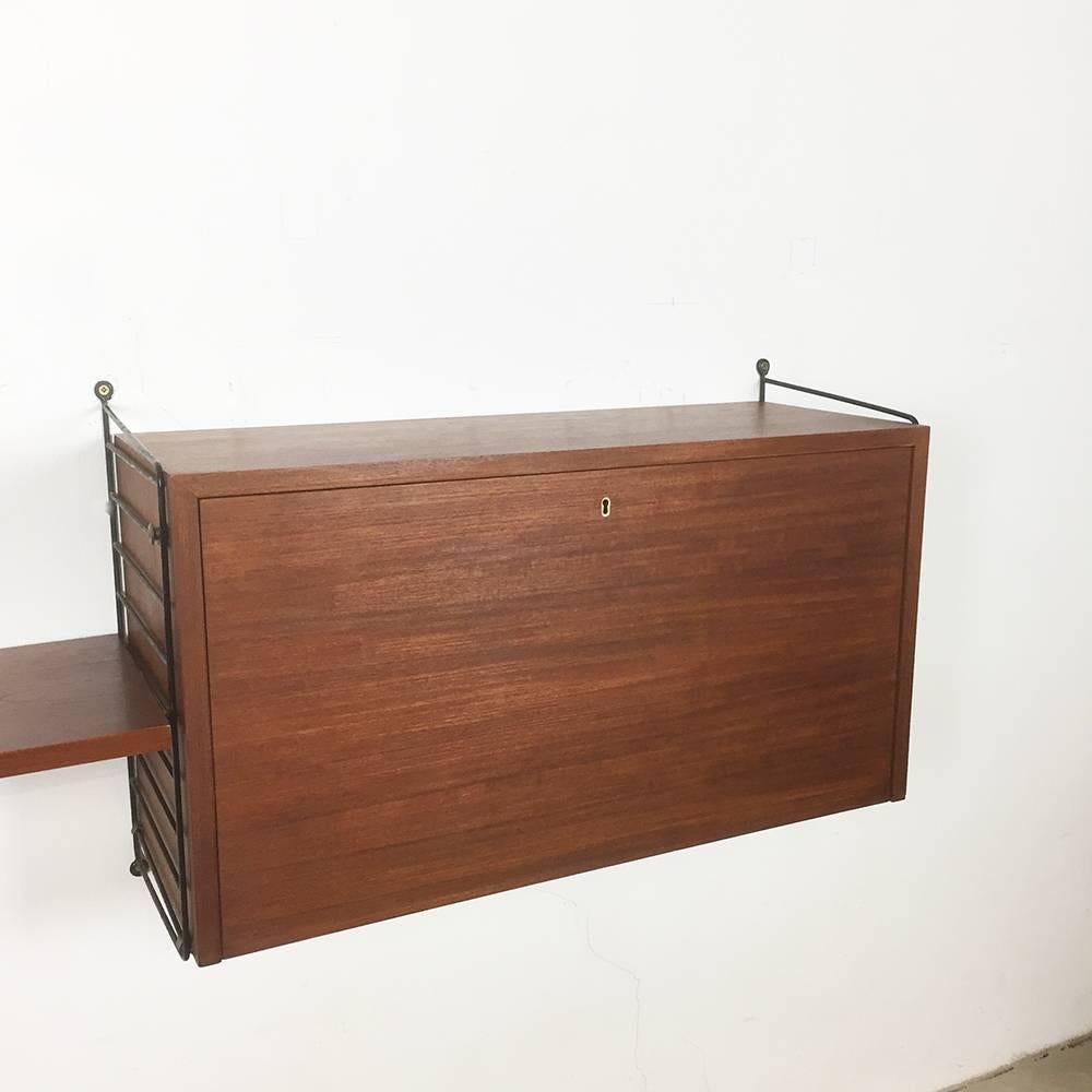 Modernist Teak String Wall Board by Nisse Strinning for String AB, Sweden, 1960 In Good Condition In Kirchlengern, DE