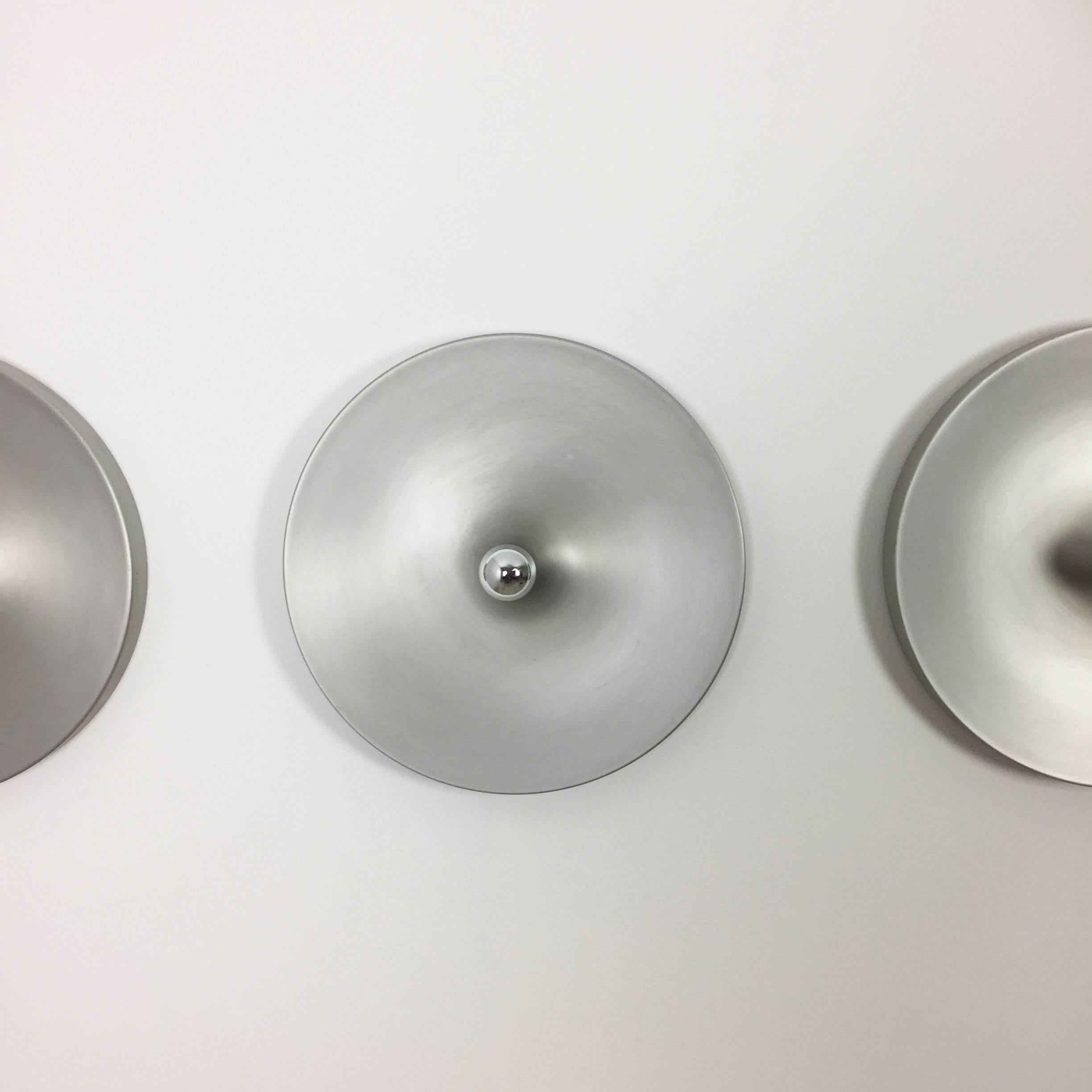Set of Three Modernist 1970s German Xxl Disc Wall Light by Staff Lights, Germany In Good Condition In Kirchlengern, DE
