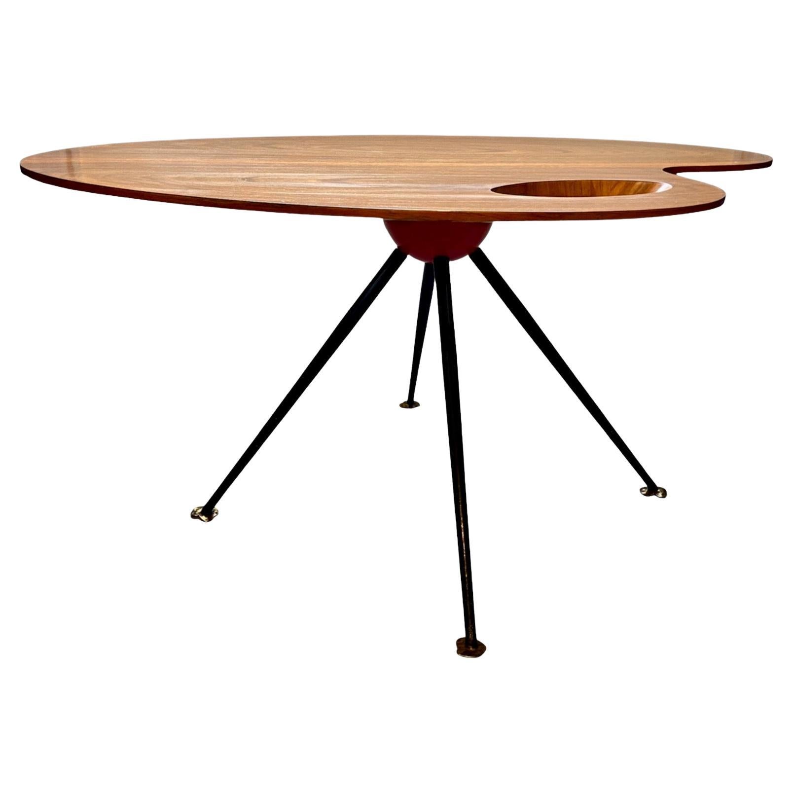 Midcentury Organic Shaped Coffee Table in the Manner of Gio Ponti, circa 1950s For Sale