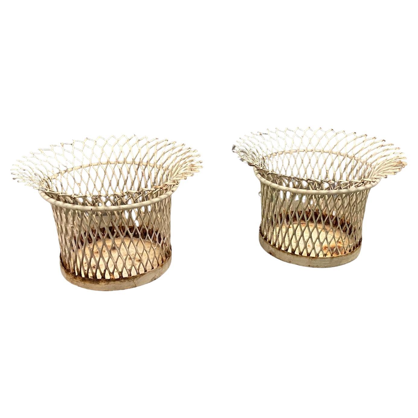 Mid-Century Modern 1950's Mathieu Mategot circular Planters, white lacquered Mesh, a Pair For Sale