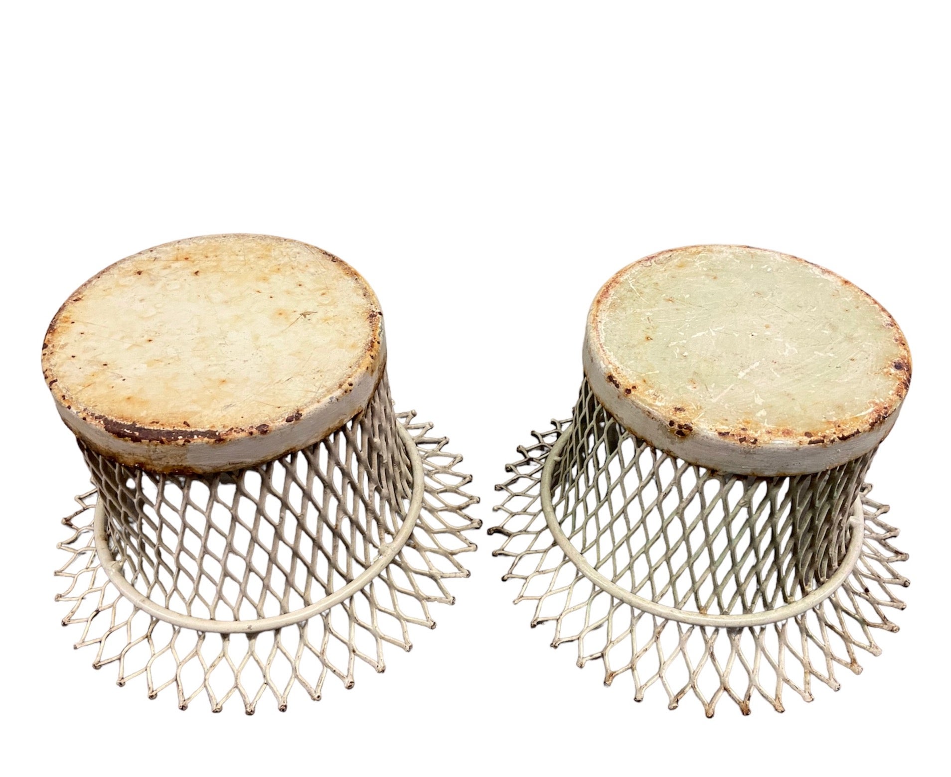 French 1950's Mathieu Mategot circular Planters, white lacquered Mesh, a Pair For Sale