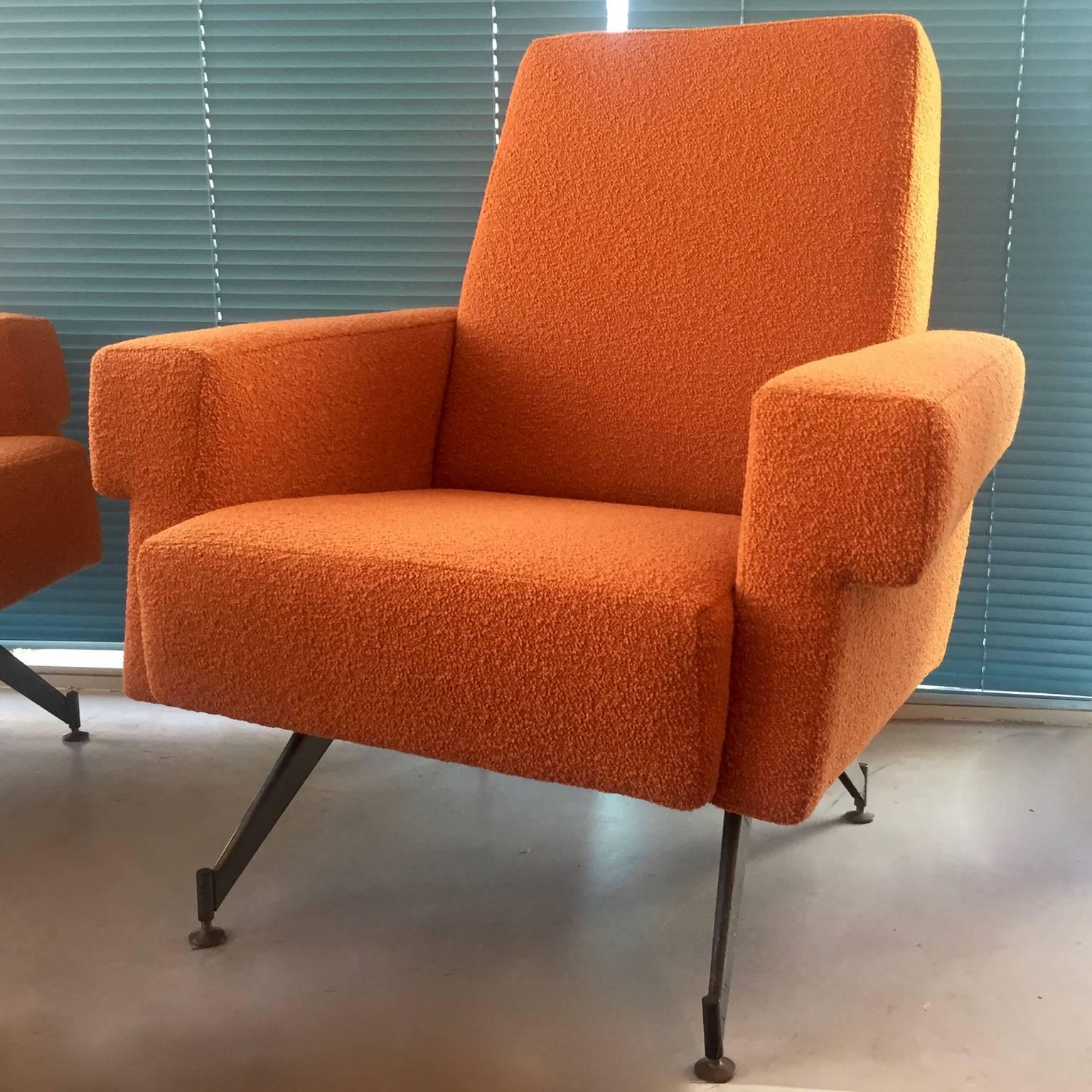 Mid-Century Modern Pair of Vintage mid-century Orange lounge chairs, 1950s-1960s