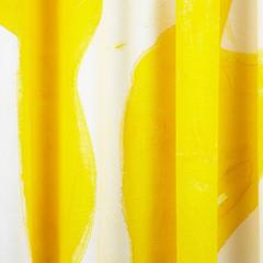 Rideau jaune en soie peint à la main Amoeba