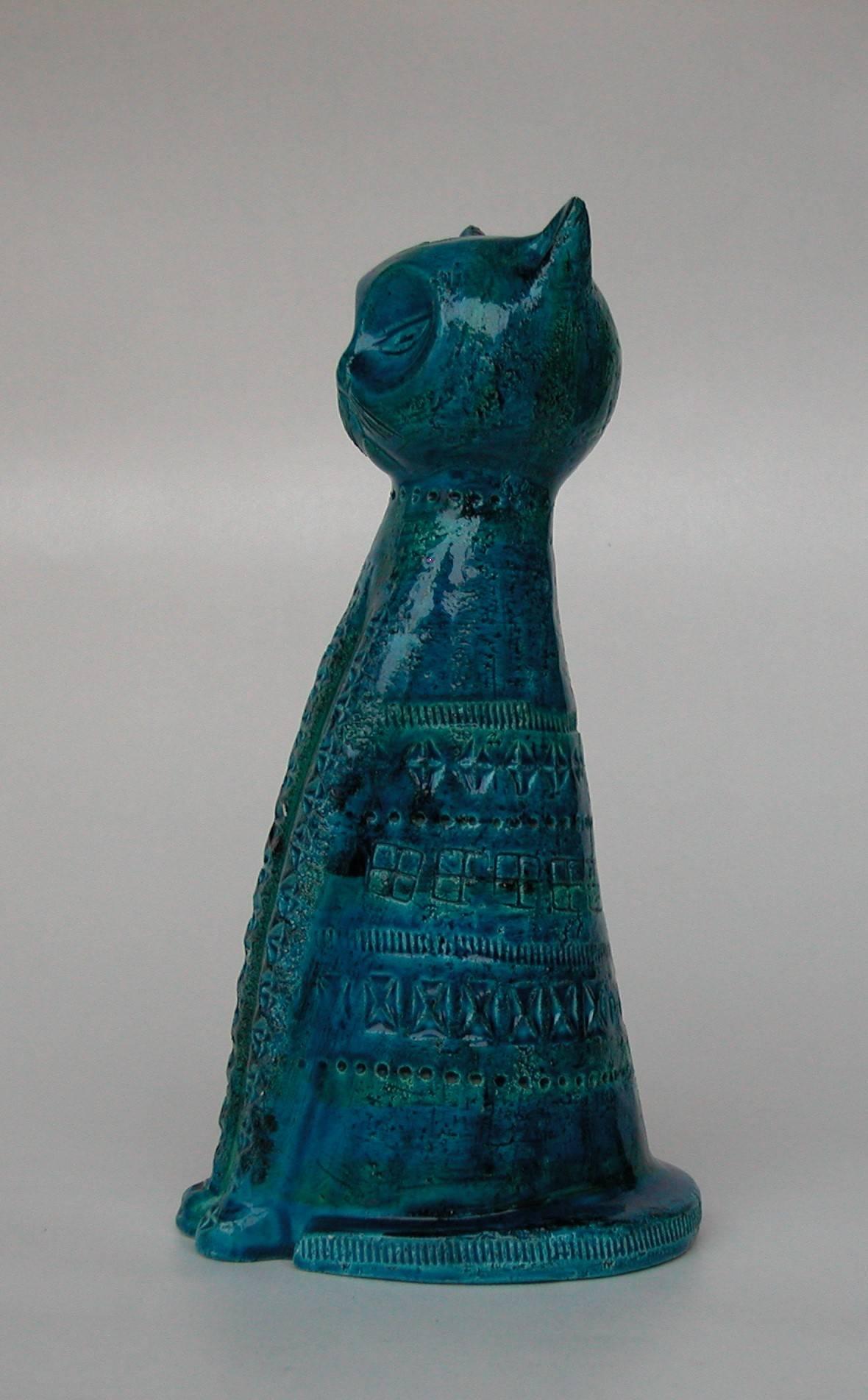 Italian ceramic cat sculpture from the Rimini Blue series.