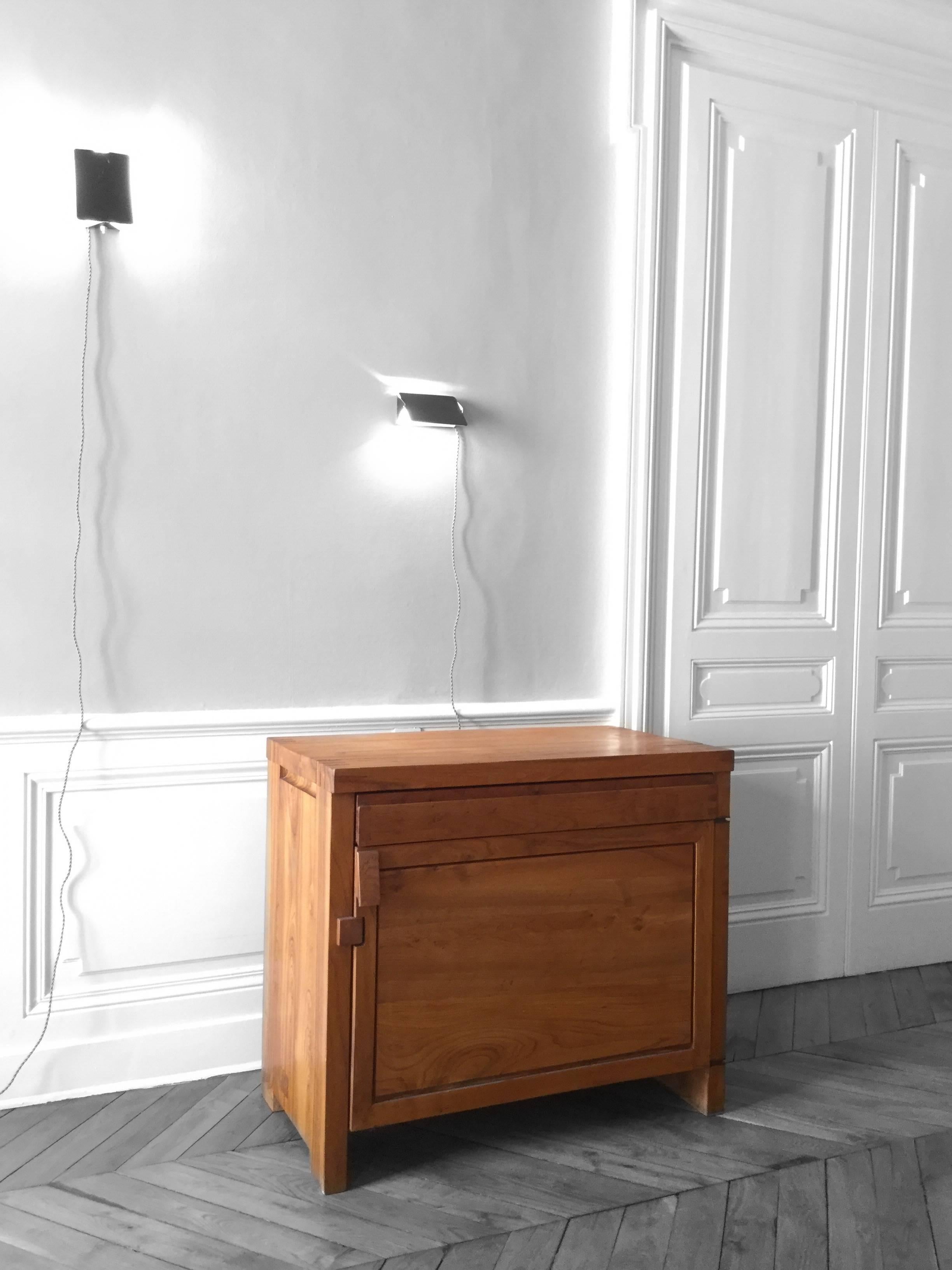 Sideboard Court R 09 Pierre Chapo circa 1970 in French Elm In Good Condition In Lyon, FR