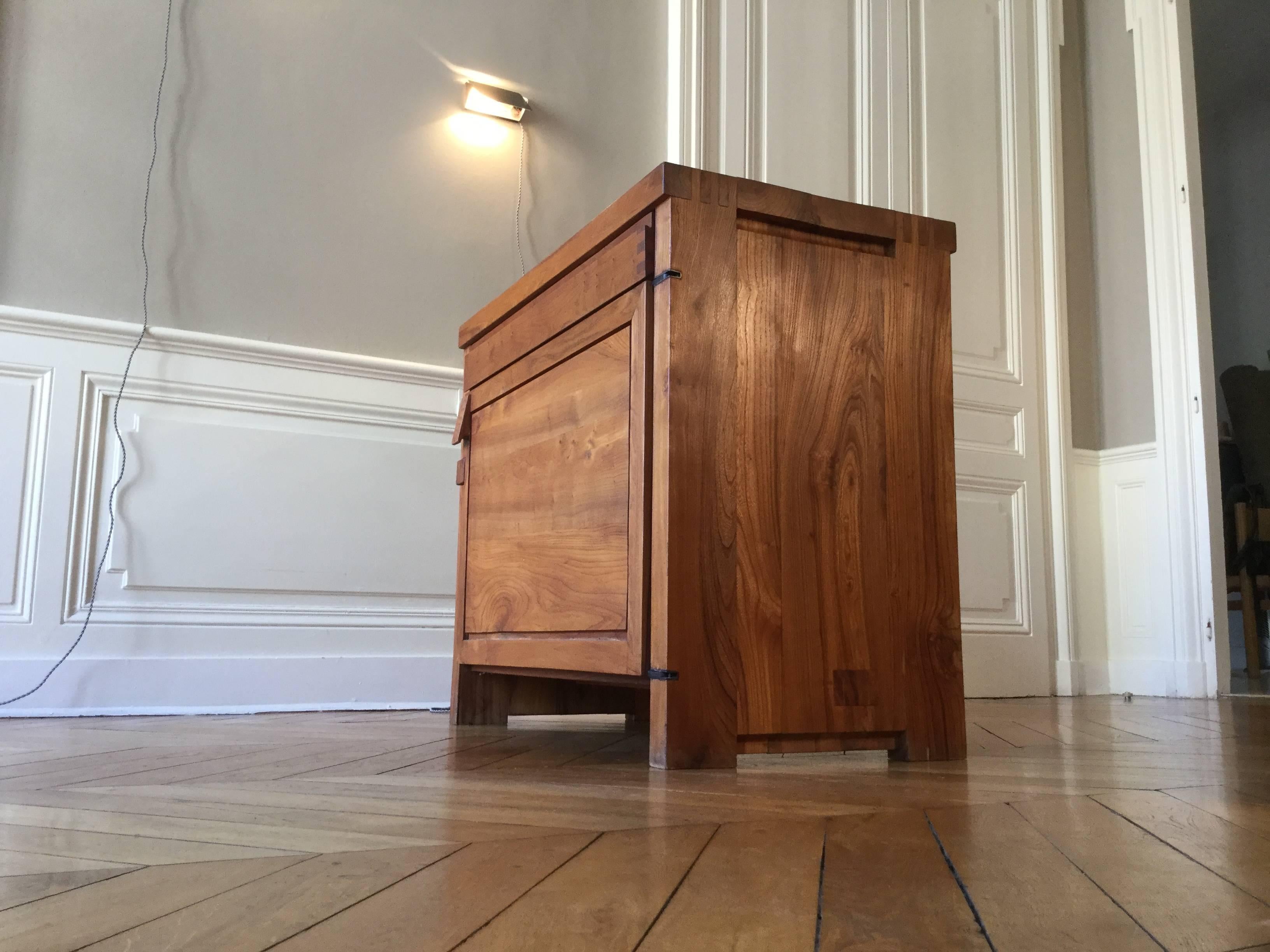 Sideboard Court R 09 Pierre Chapo circa 1970 in French Elm 1
