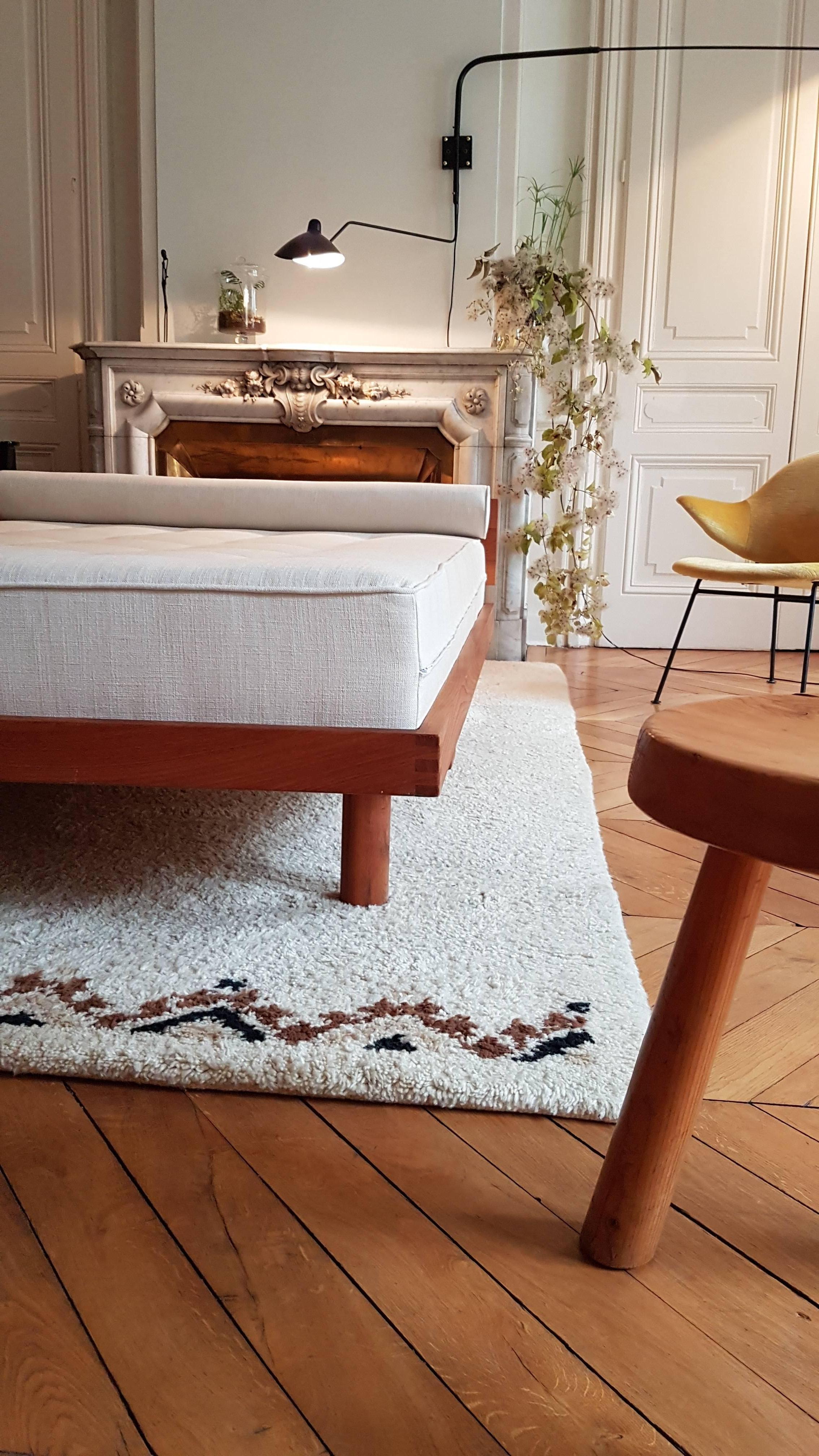Pierre Chapo's L01 J Godot Bed in French Elm from 1972 5