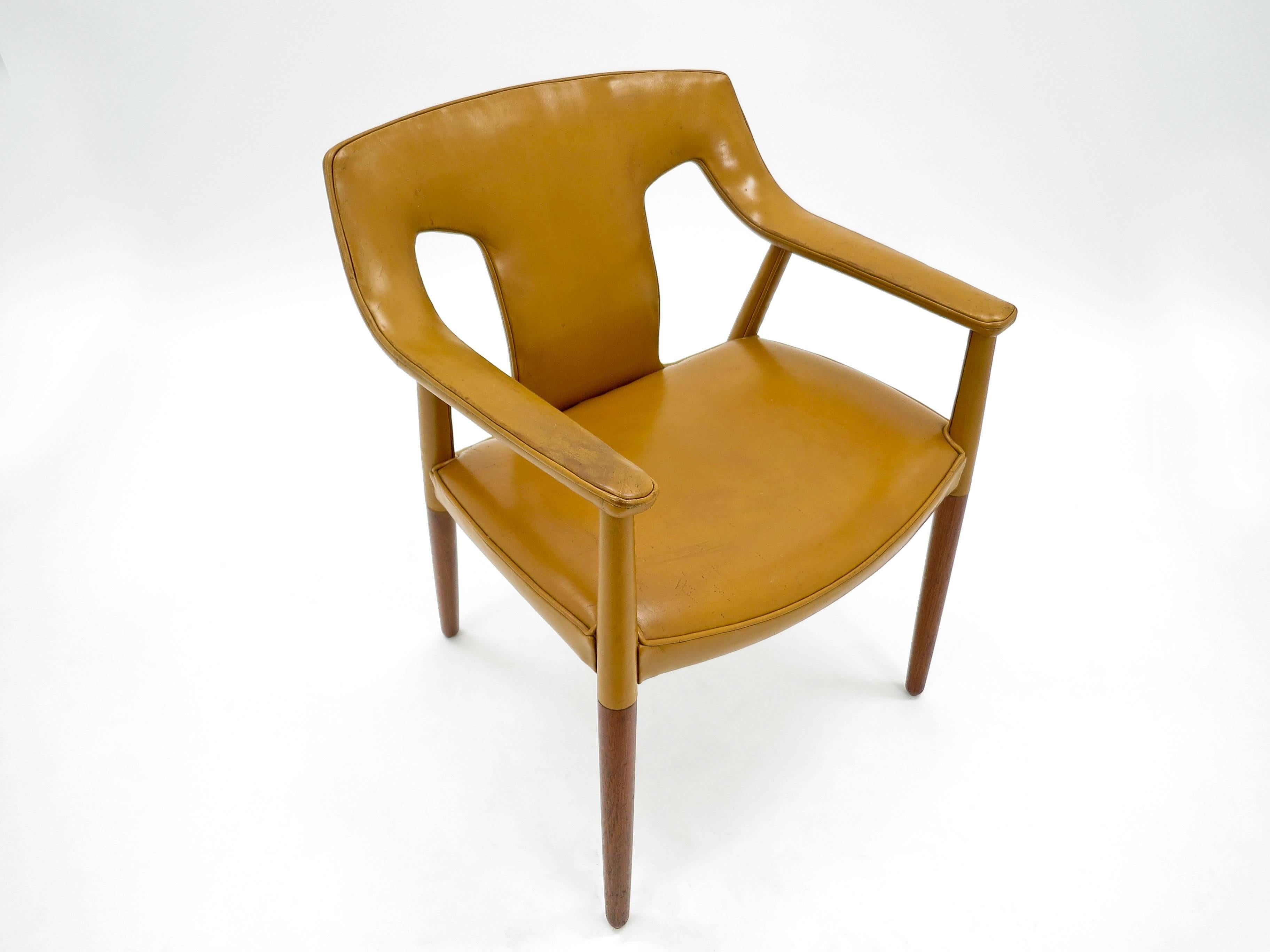 Bender Madsen and Larsen Armchair Leather and Teak, Danish, 1950s For Sale 2