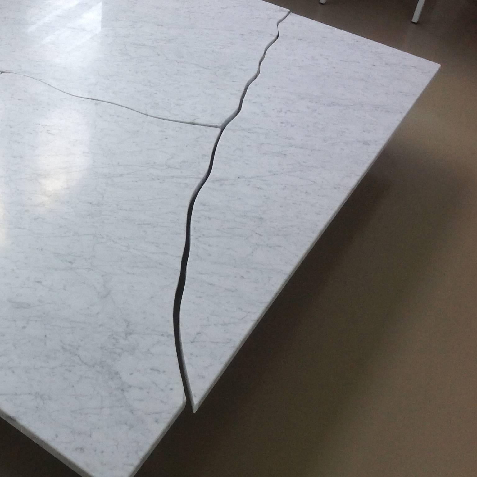 Italian Carrara Marble Coffee Table Tavolo Brecciato Model by Paolo Ulian for Le Fablier For Sale