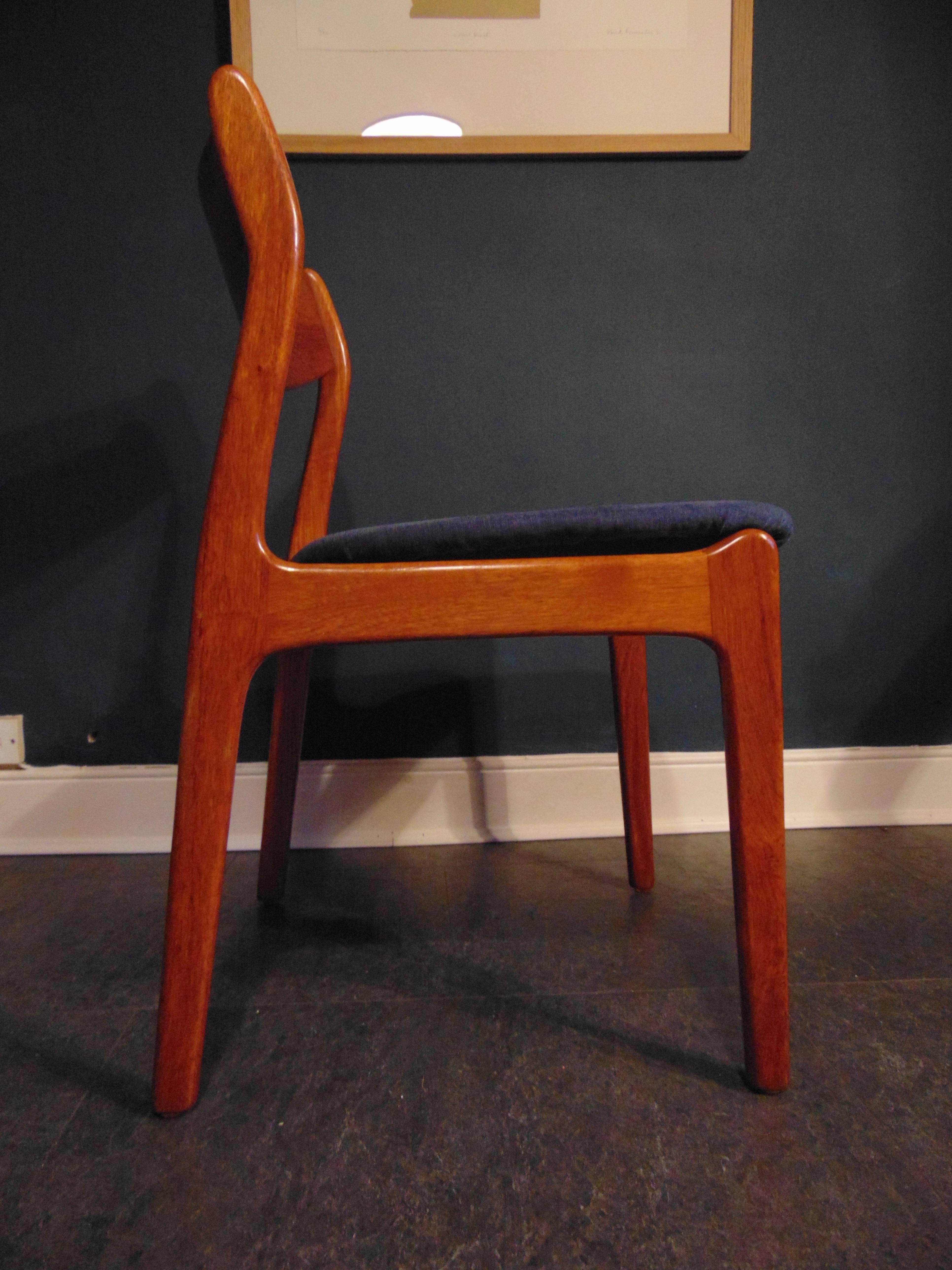 Scandinavian Modern Midcentury Danish Teak Dining Chairs by P.E Jorgensen for Farso Stolefabrik For Sale