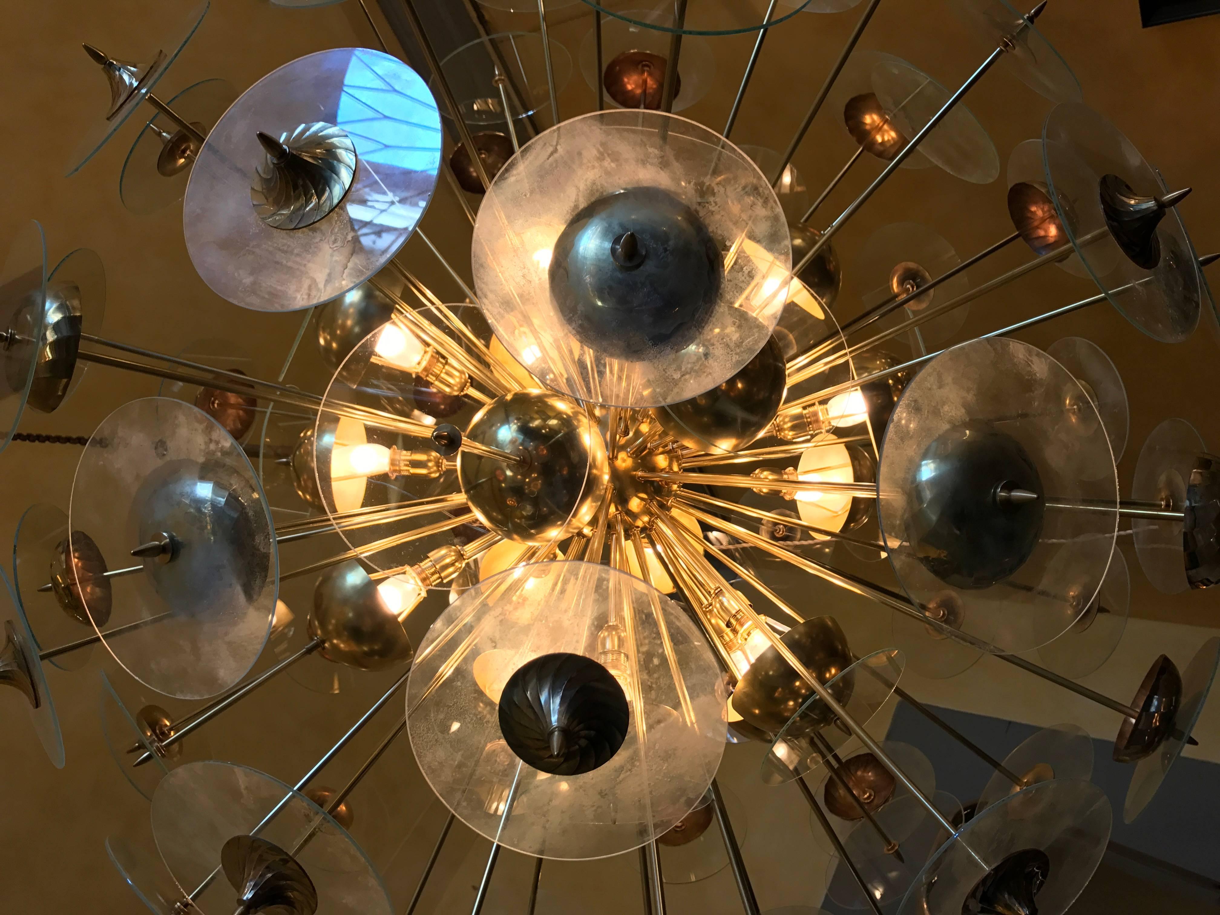 Mid-Century Modern Large Italian Brass & Transparent Glass Sputnik Chandelier 4