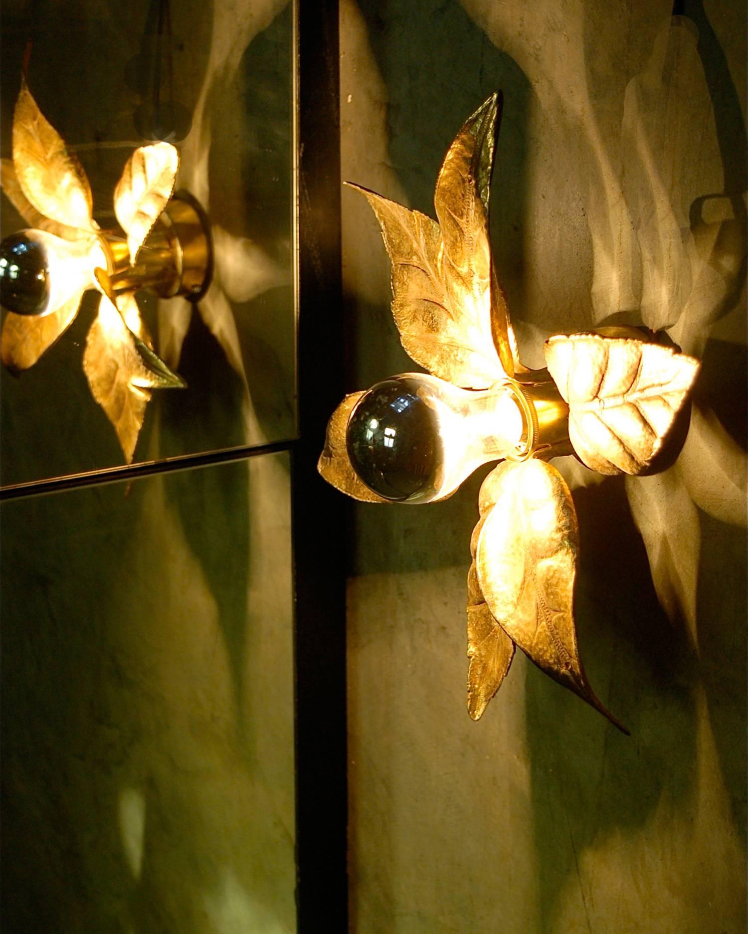 Brass Hollywood Regency style Leaf Shaped Wall Lights by Willy Daro, circa 1970s For Sale