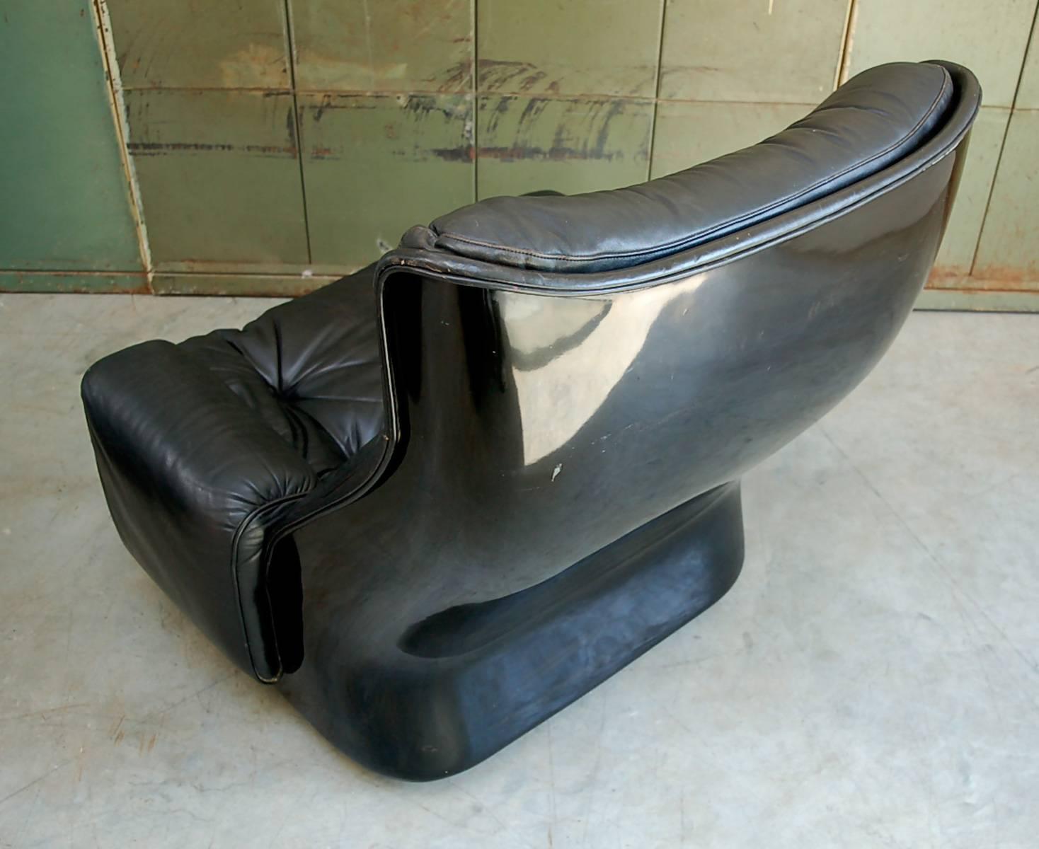 French Modular Leather Lounge Set by Airborne International, circa 1970s For Sale