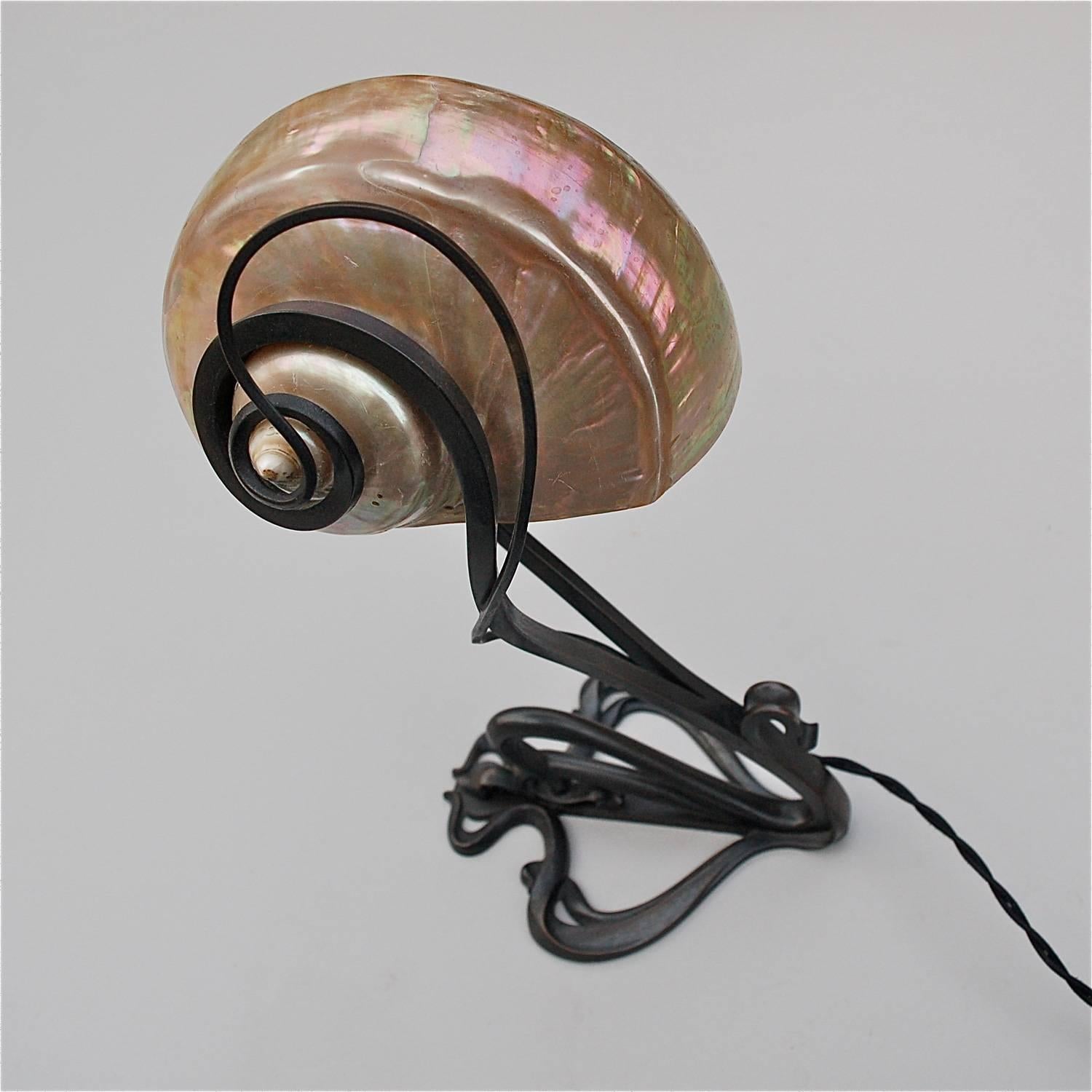Pair of Art Nouveau Nautilus Shell Wall Lights, Early 20th Century 3