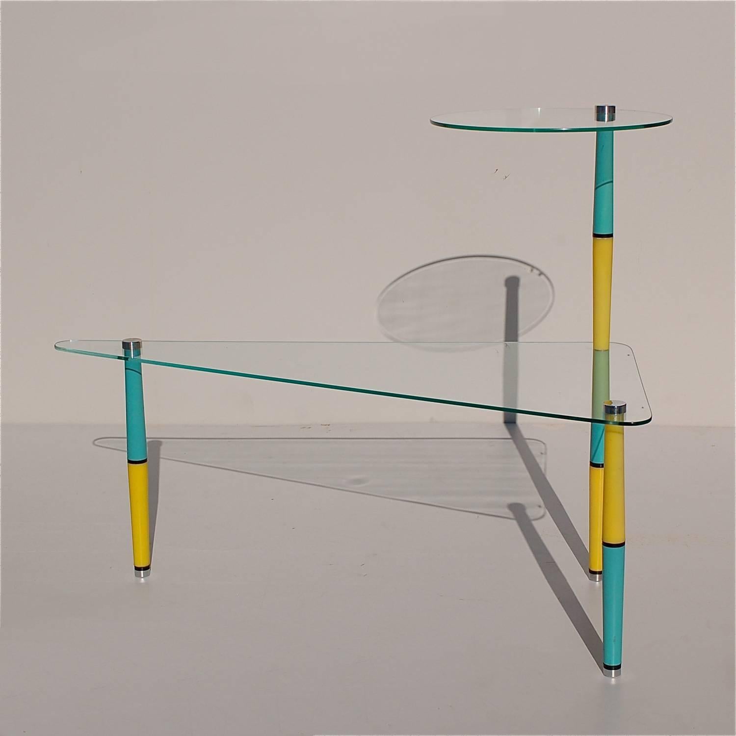 This vintage shop window display table has a dual purpose as a two tiered, colorful side table. Please check the Profound Objects shopfront for other available models and colors. Different configurations are possible by assembling individual glass