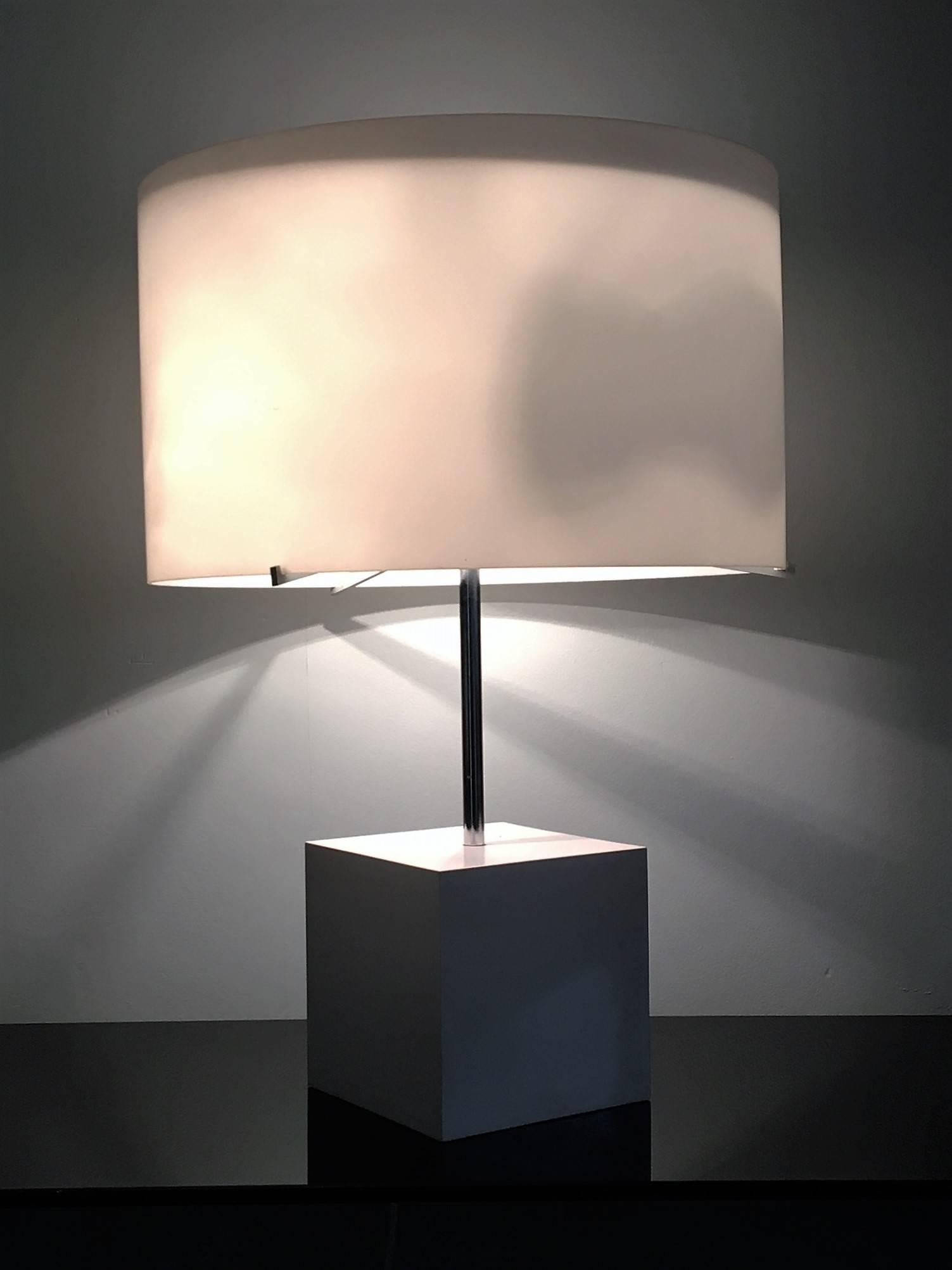 Italian Max Ingrand, Fontana Arte Lamp in Metal, Glass and Plexiglass, 1960 For Sale