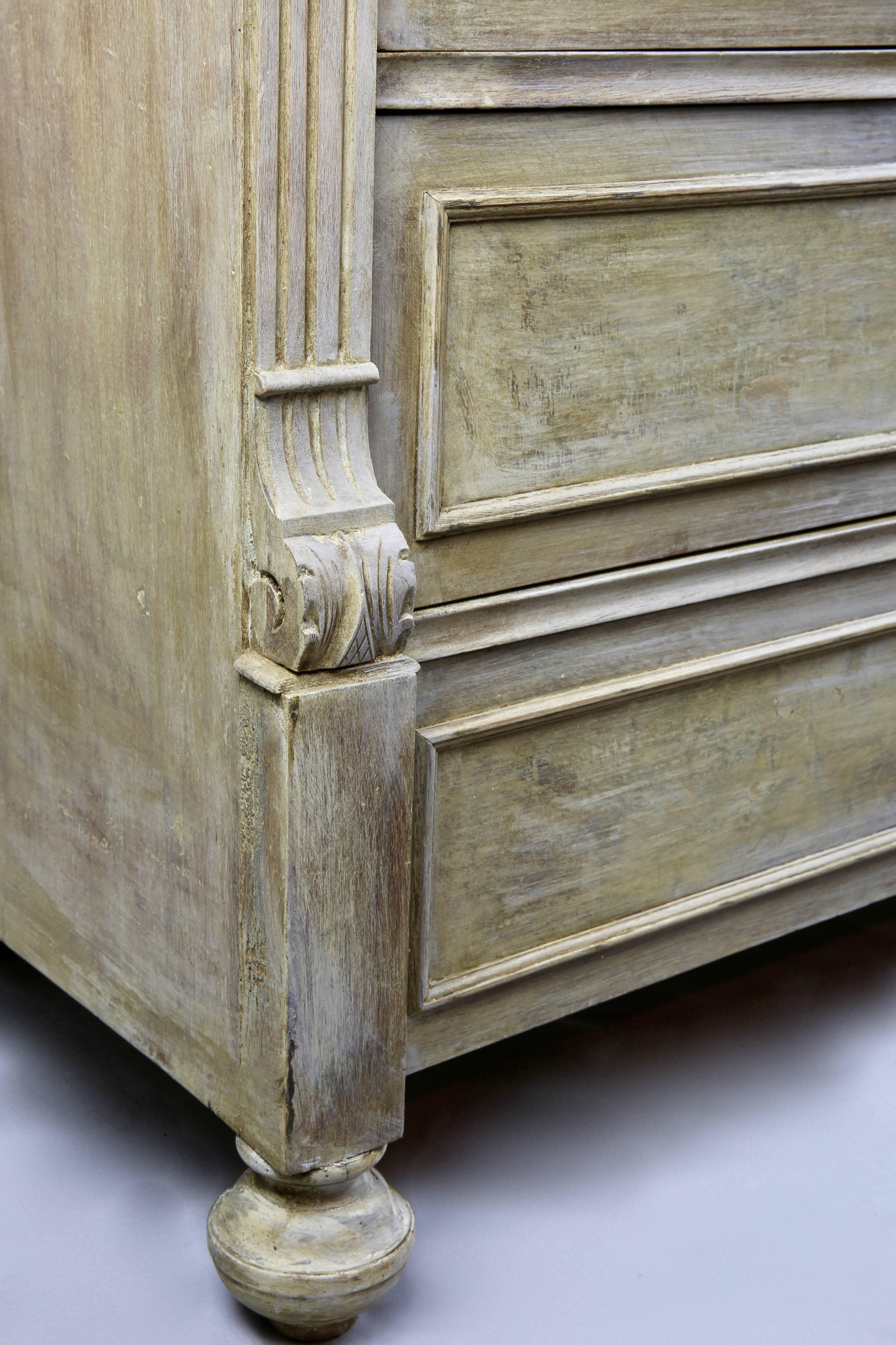 19th Century Viennese Baroque Revival Bleached Walnut Small Chest of Drawers For Sale 1