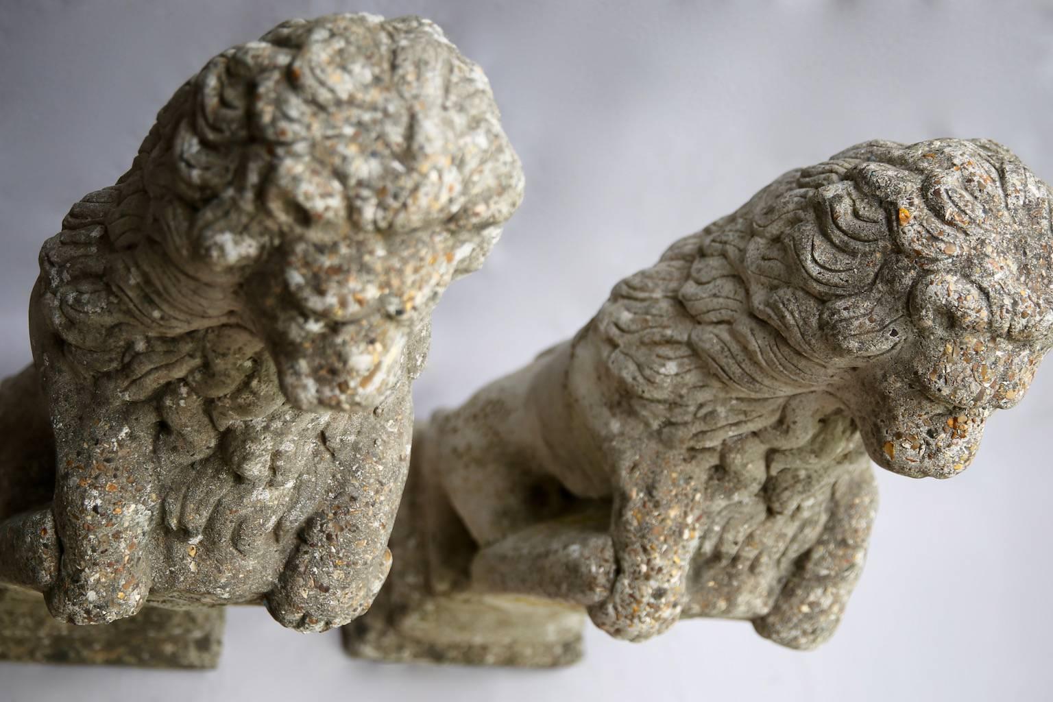Country Pair of Tall Composite Stone English Lions Rampant For Sale